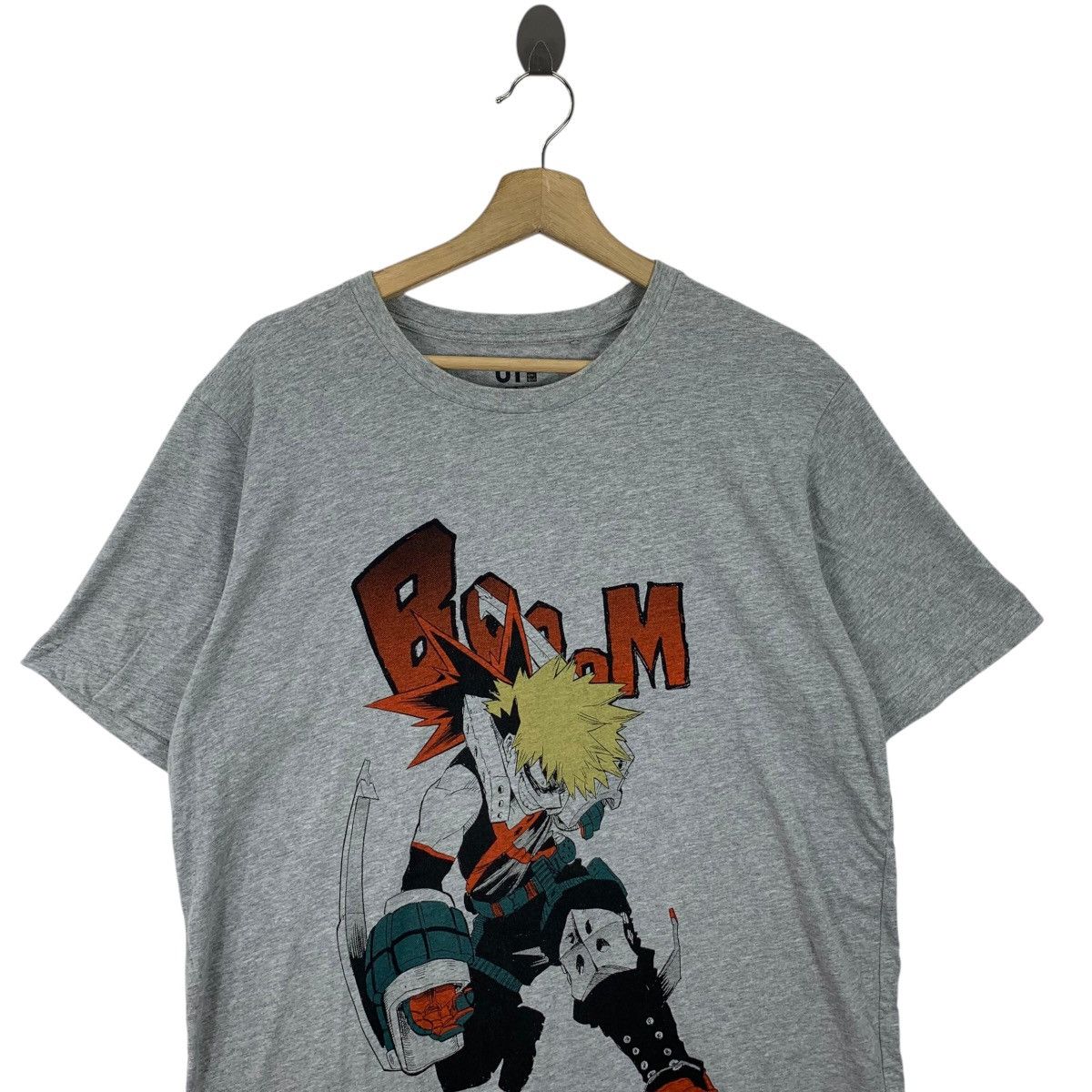 Uniqlo MY HERO ACADEMIA x UNIQLO Bakugo Anime Tee Shirt Top Manga Size XL / US 12-14 / IT 48-50 - 2 Thumbnail