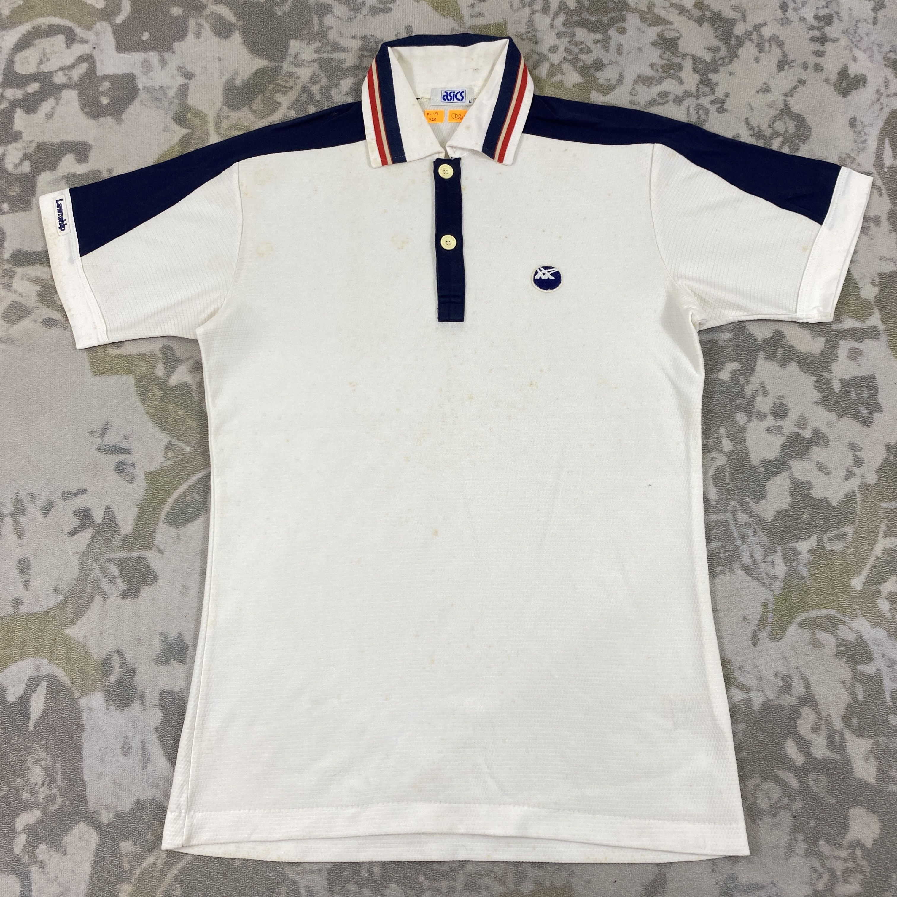 Asics Vintage Asics Button T-shirt D012 Size US M / EU 48-50 / 2 - 1 Thumbnail