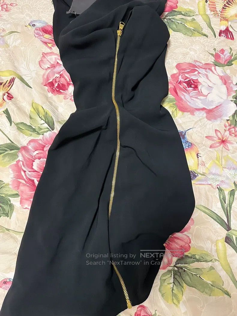 Versace Versace Classic dress Size M / US 6-8 / IT 42-44 - 9 Thumbnail
