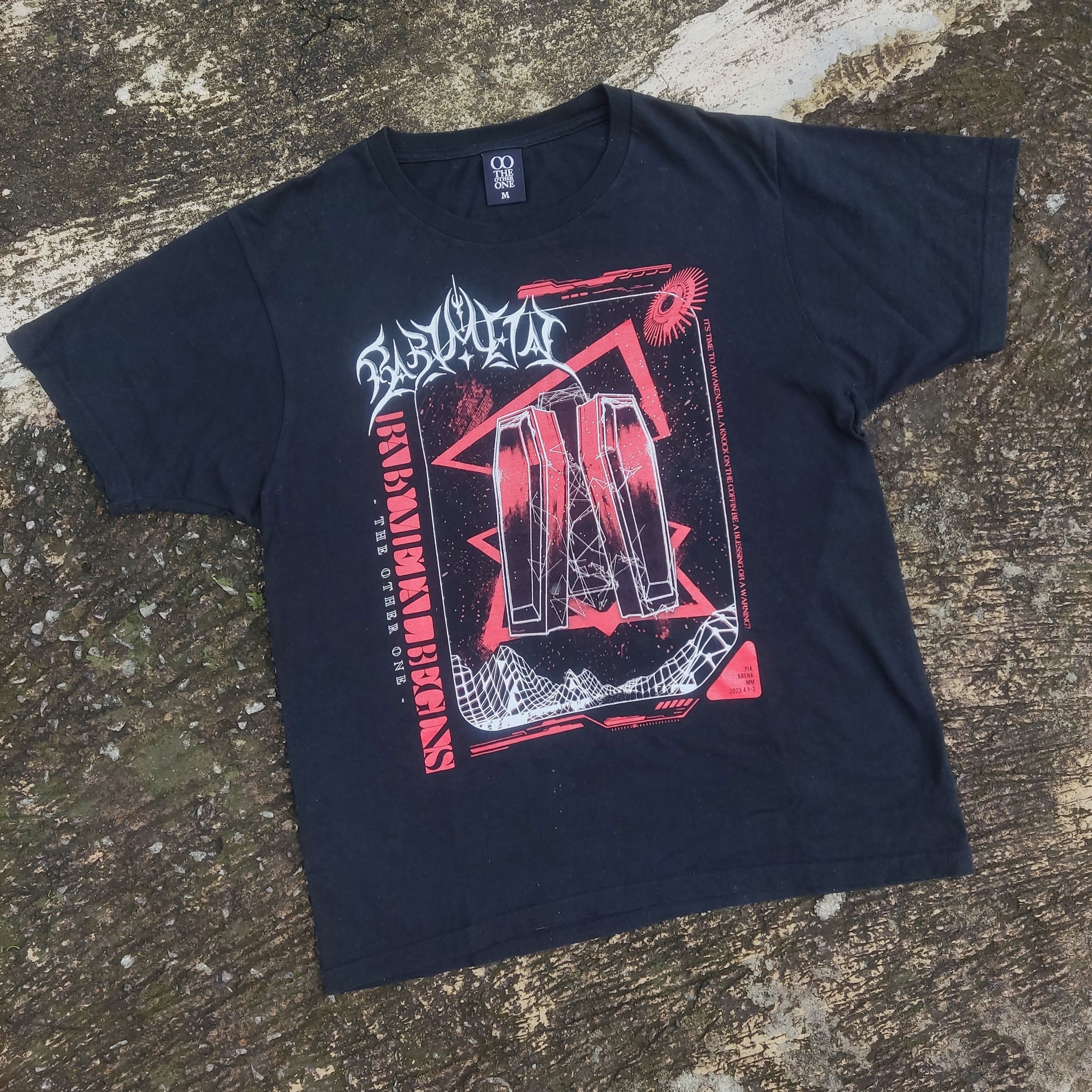 Band Tees Babymetal 2023, The Other One KxOxDT Size US M / EU 48-50 / 2 - 2 Thumbnail