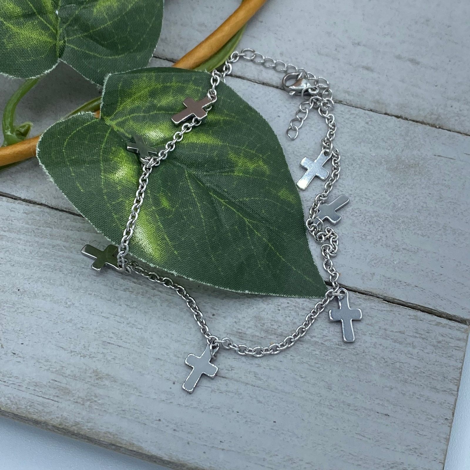 The Unbranded Brand Stainless Steel Cross anklet Size ONE SIZE - 2 Thumbnail