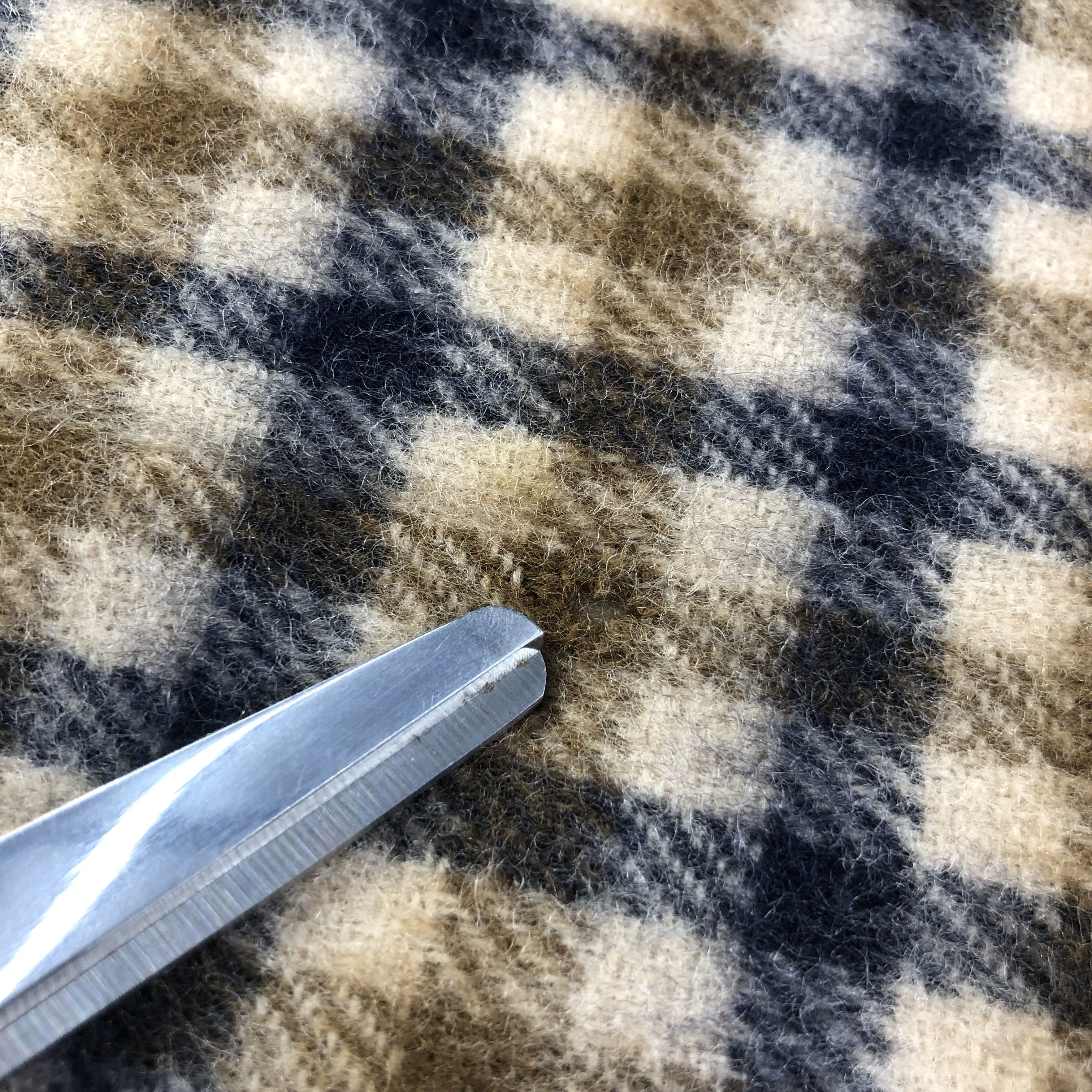 Aquascutum Aquascutum Gingham Wool Scarf Muffler V1452 Size ONE SIZE - 7 Thumbnail