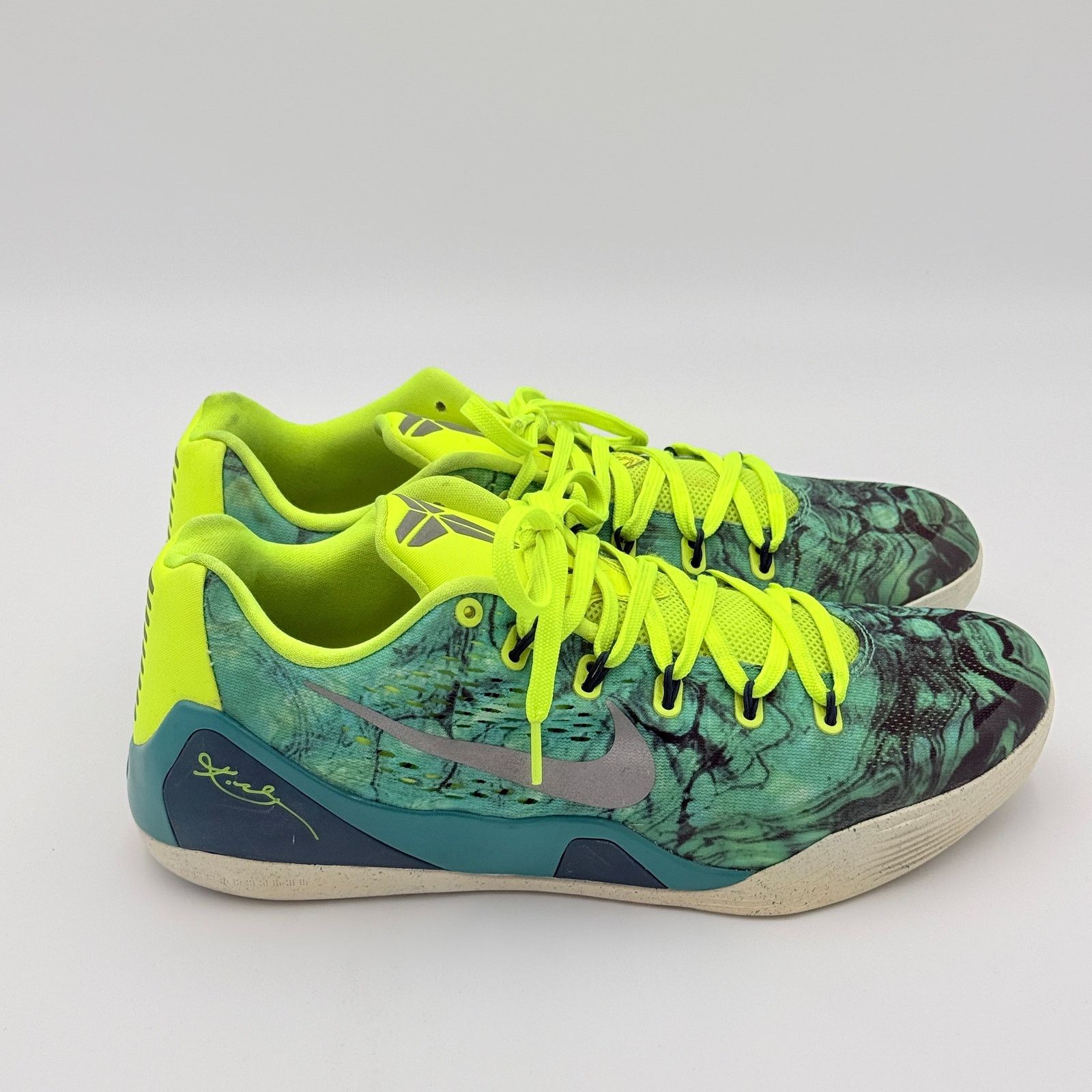 Nike Nike Kobe 9 EM Low 'Easter' - Size 12china Size US 12 / EU 45 - 5 Thumbnail