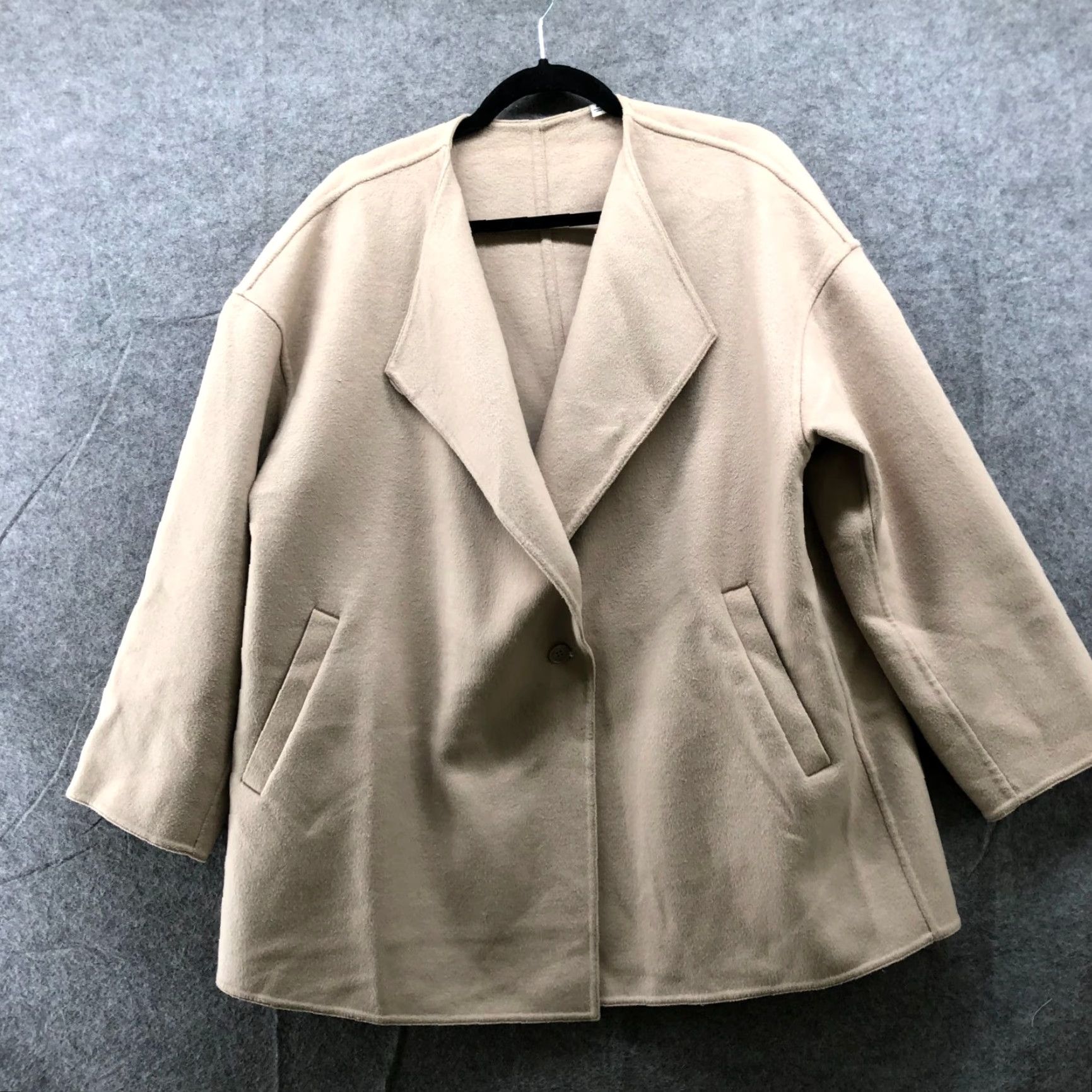 Uniqlo VINTAGE? Uniqlo Coat, Oversized Short Coat, Womens M, Beige, Wool Blend, Button, Fall Winter, Classic, Overcoat, Wool, Regular Size 32" / US 10 / IT 46 - 3 Thumbnail