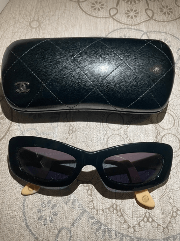 Chanel Sunglasses 5006 Rhinestone Logo Rimless Vintage