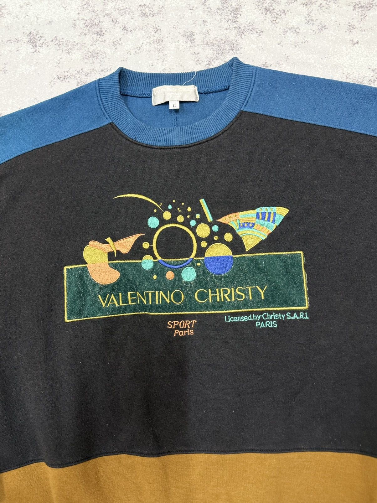 Valentino Vintage 90s Valentino Christy Biglogo Sweatshirt Size US M / EU 48-50 / 2 - 4 Thumbnail
