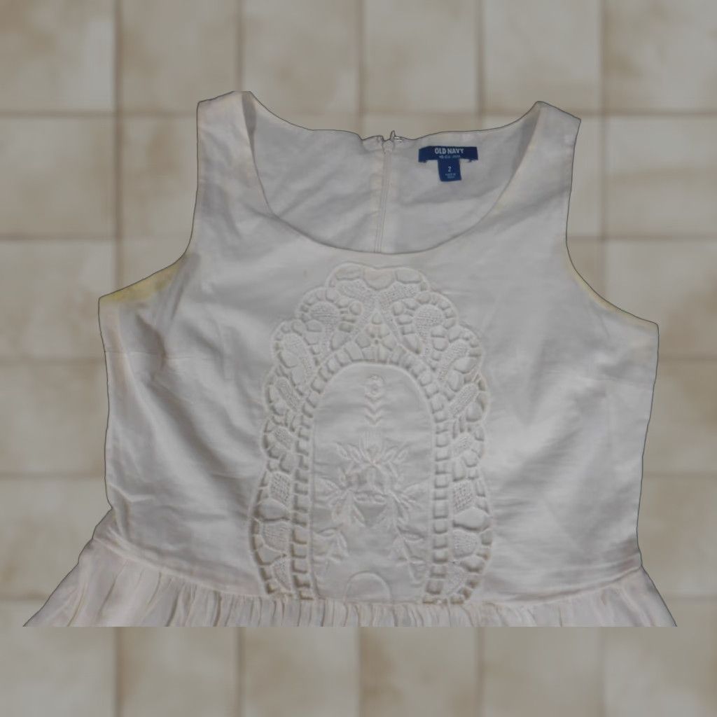 Old Navy Old Navy Womens Dress A-Line Sleeveless White Knee Length Zip Crew Neck Ruffle Lined Cotton Rayon Vintage: No Regular Size 2 Womens Size XS / US 0-2 / IT 36-38 - 1 Thumbnail