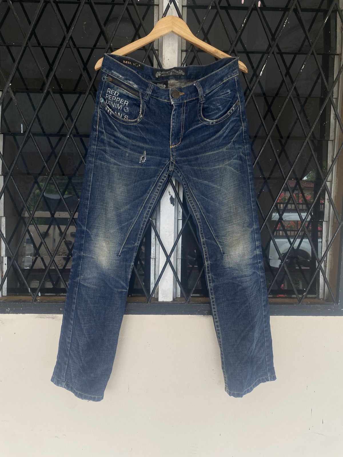 Japanese Brand Red Pepper 'Mr G' Gold Label Indigo Jeans Size US 33 - 1 Thumbnail