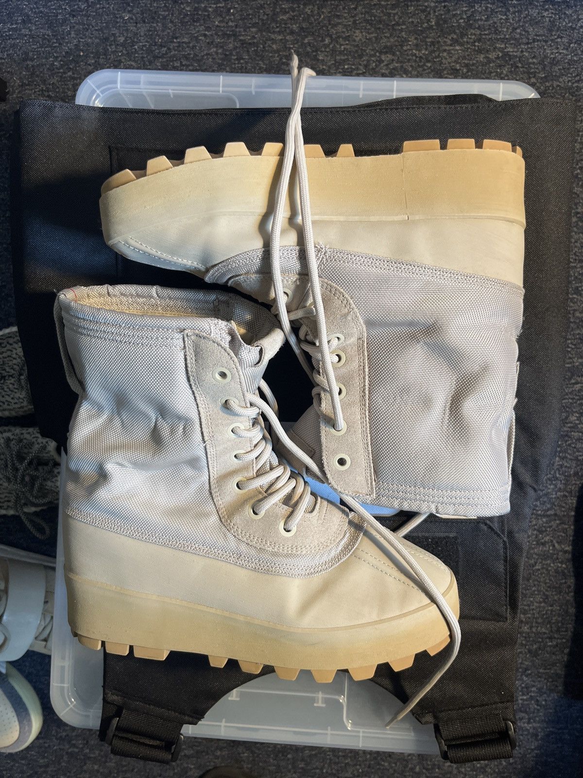 Yeezy 950 boots peyote size 9 Adidas Yeezy Boot 950 Peyote 8 (41) | Mercari main image 2