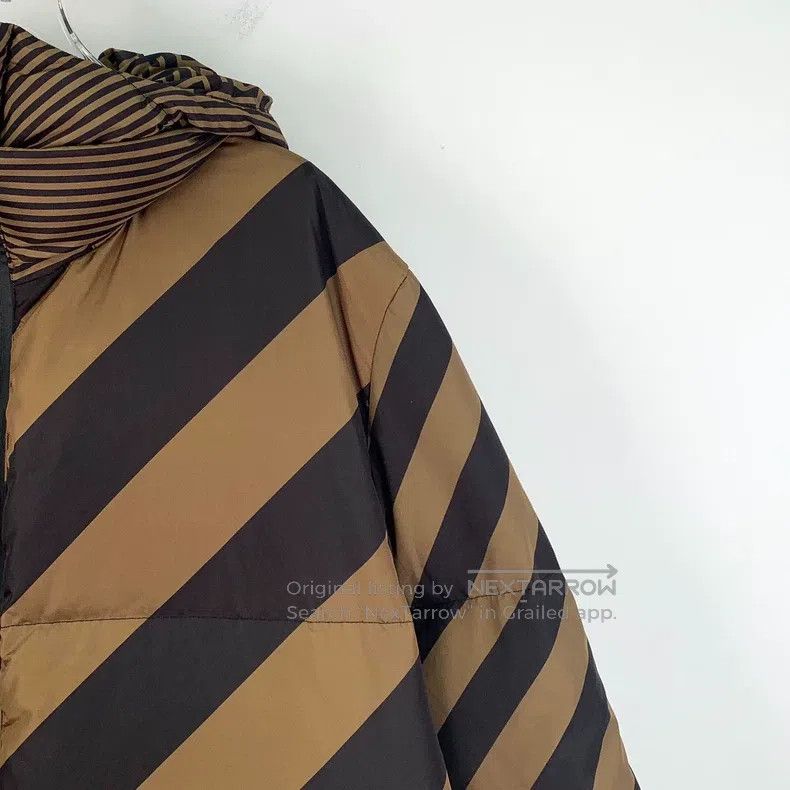Fendi Fendi Dark brown logo letter all-over print striped hooded Size US XL / EU 56 / 4 - 7 Thumbnail