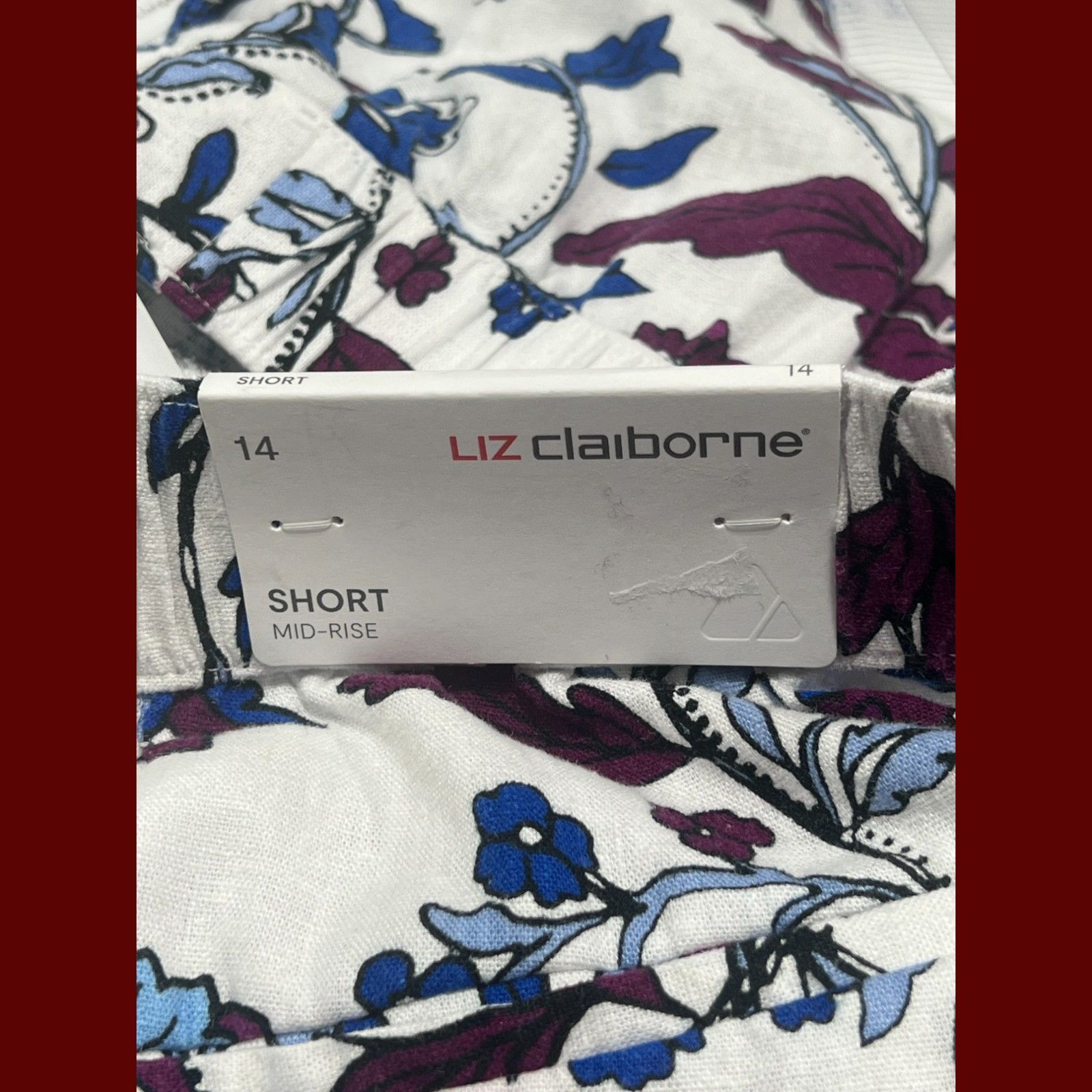 Other Liz Claiborne - Women's Mid-Rise Pleated Short - White Flora Size 36" / US 14 / IT 50 - 18 Thumbnail