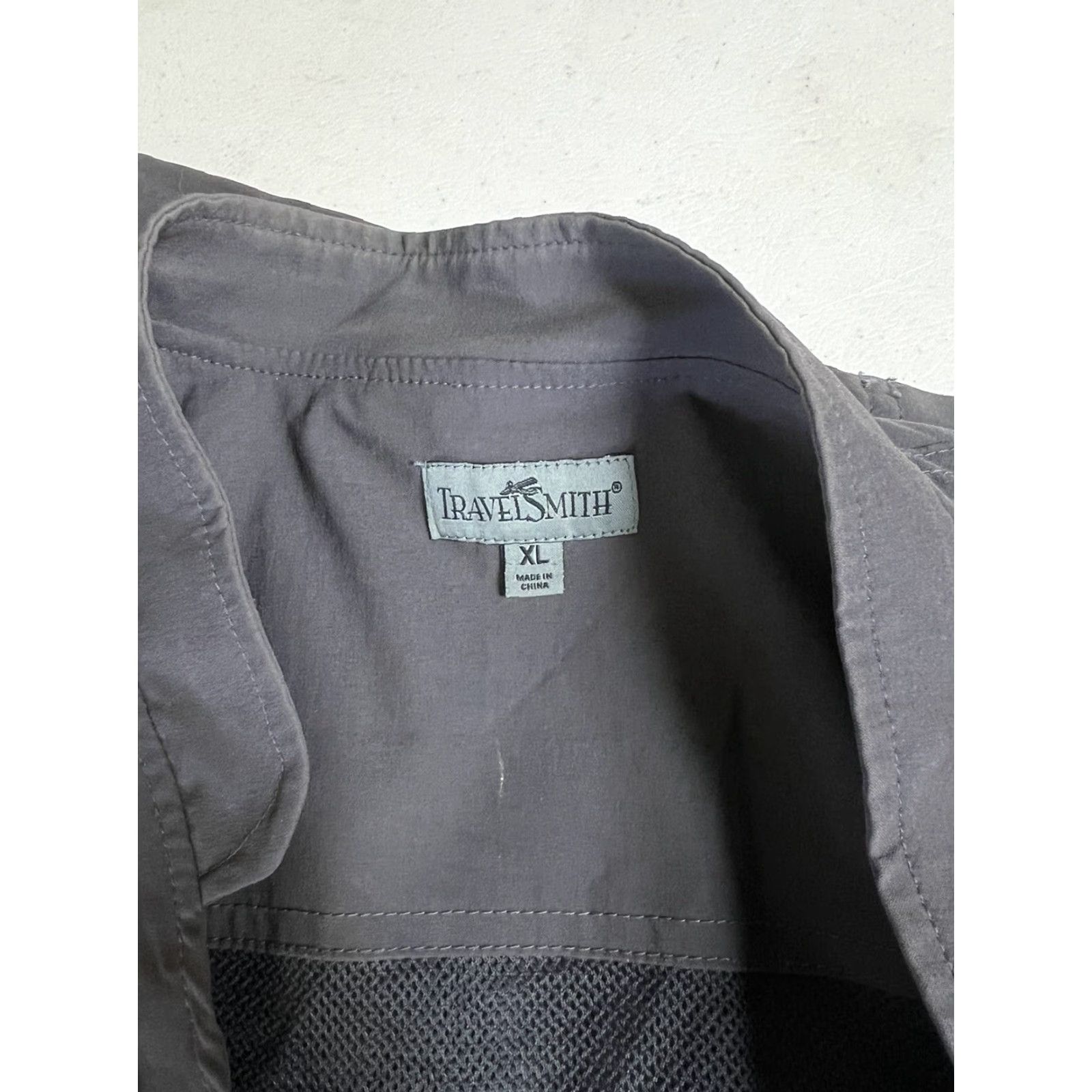Vintage TravelSmith Vest Men’s Extra Large Gray Full Zip Utility Fishing Hiking Outdoors Size US XL / EU 56 / 4 - 5 Thumbnail