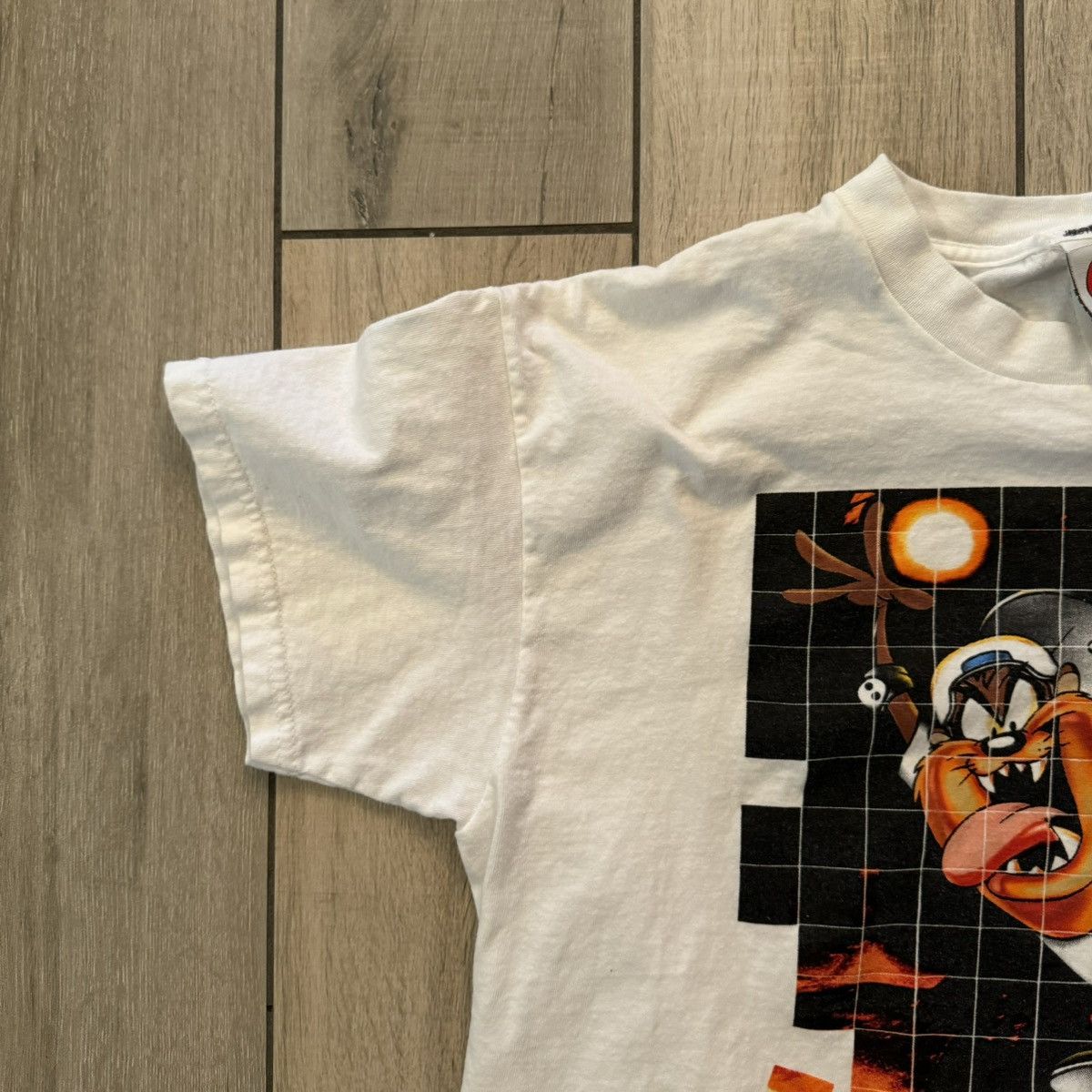 Independent Truck Co. × JNCO × Shorty's Skateboards Vintage 1996 White Taz Looney Tunes Skater Graphic Tee S-M Size US M / EU 48-50 / 2 - 6 Thumbnail