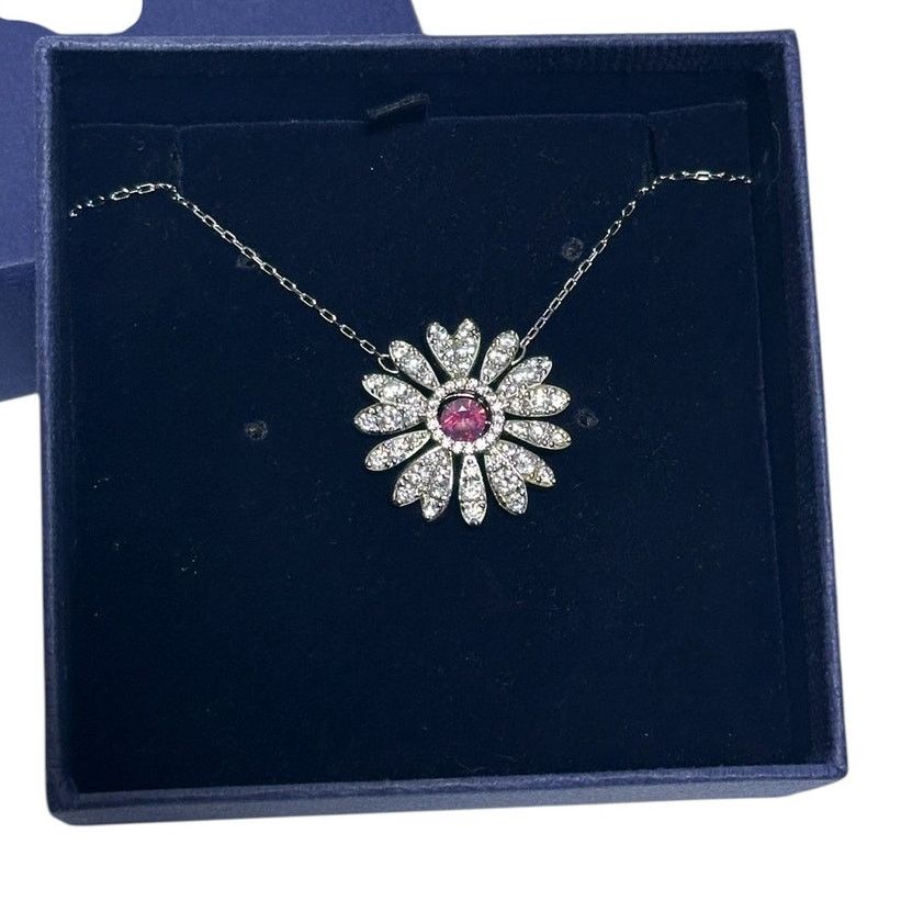 Swarovski Swarovski Eternal Flower pendant Flower, Pink, Necklace Size ONE SIZE - 2 Thumbnail