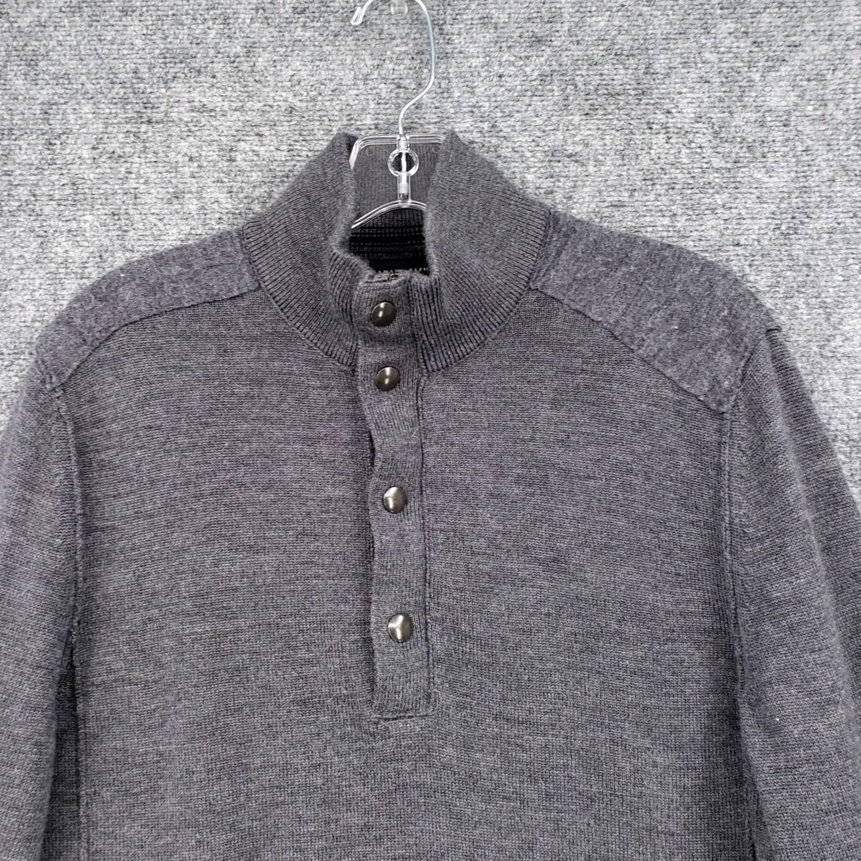 Banana Republic Banana Republic Sweater Mens M Gray Wool Pullover Knit Long Sleeve Mock Neck Button Front Casual Knitwear Regular Size M Mens Size US M / EU 48-50 / 2 - 3 Thumbnail