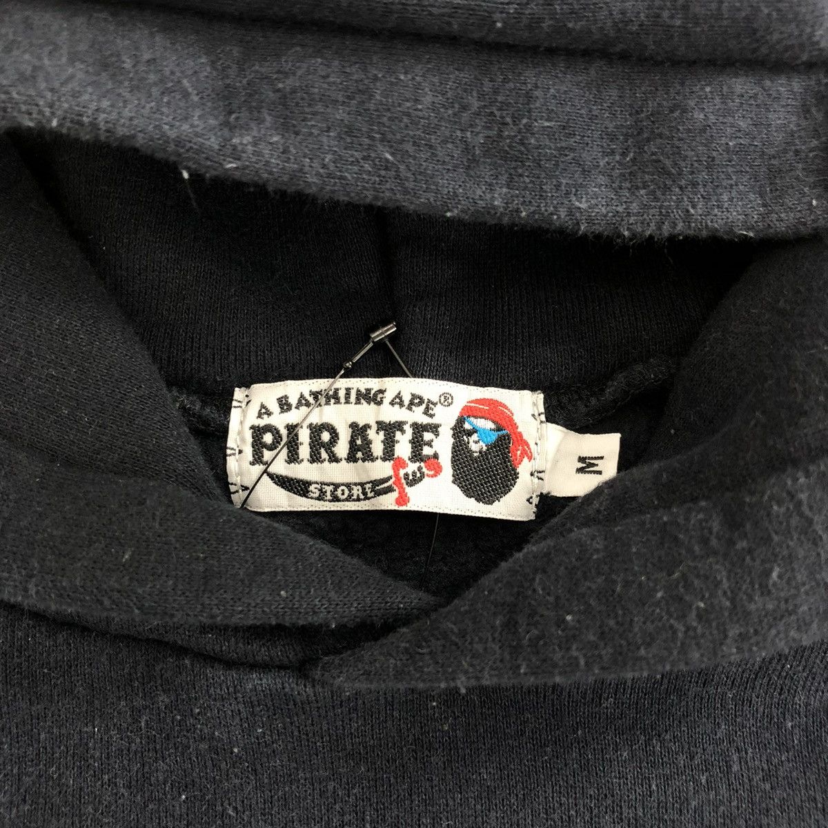 Bape Bape Pirate Store Spell Out Zip Hoodie A Bathing Ape Size US M / EU 48-50 / 2 - 5 Thumbnail