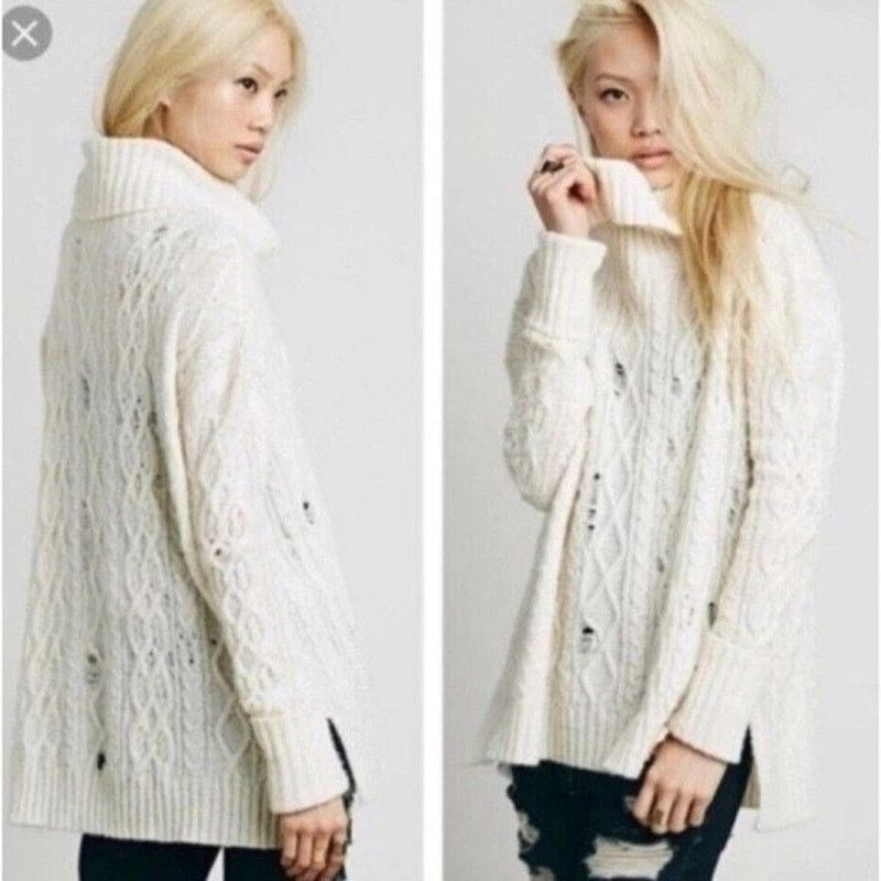 Free People Free People Complex Cable Cowl Neck Sweater Ivory Cream sz M Size M / US 6-8 / IT 42-44 - 3 Thumbnail