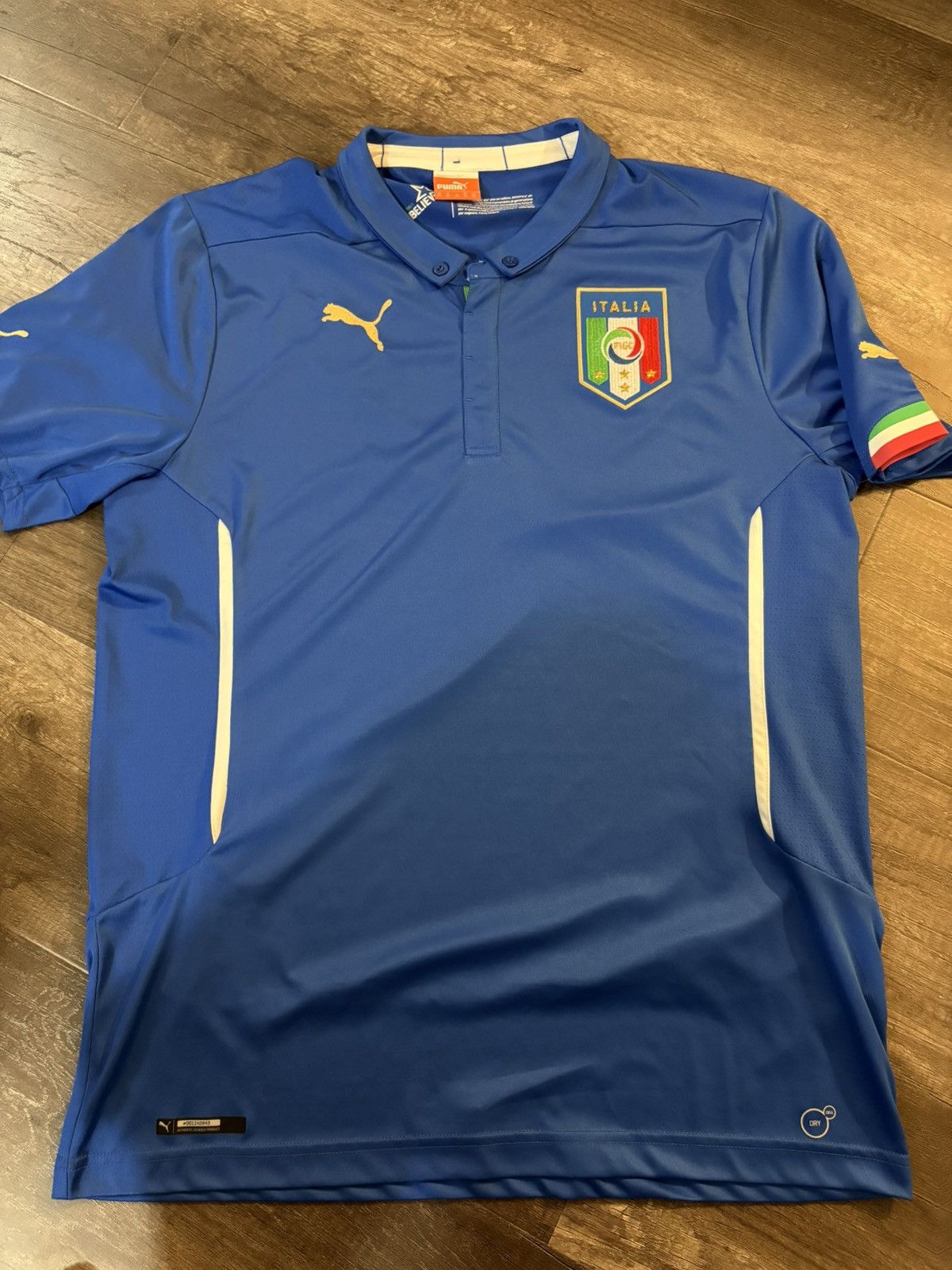 Puma Italia Home jersey Size US L / EU 52-54 / 3 - 1 Thumbnail