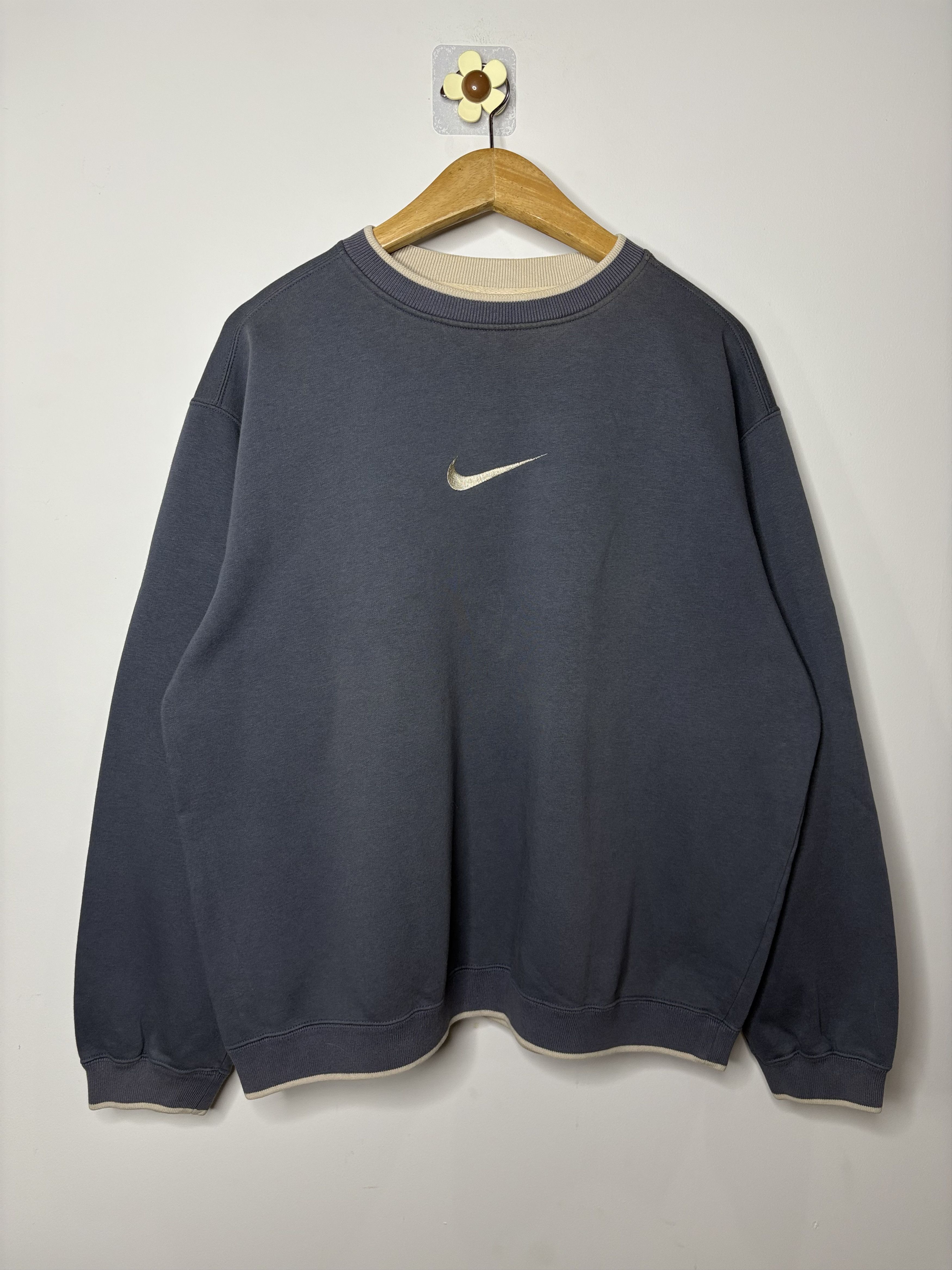 Nike Nike Vintage 2000’s Oversized Centre Logo Y2K Size US L / EU 52-54 / 3 - 1 Thumbnail