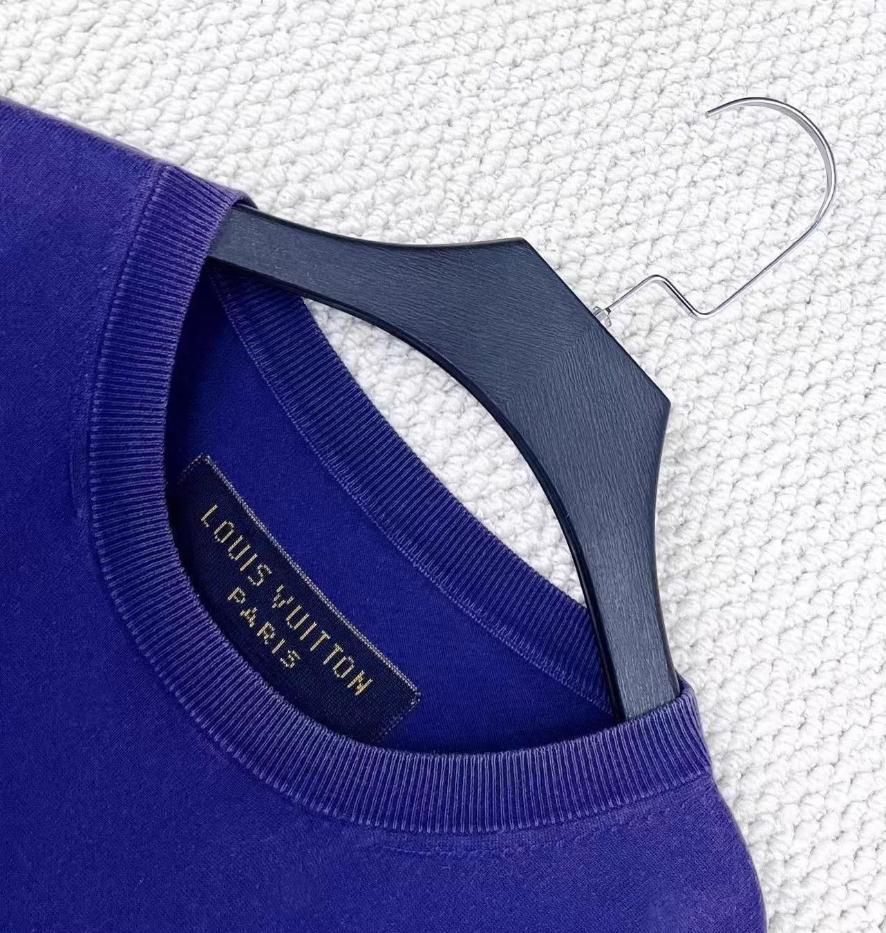 Louis Vuitton LV logo jacquard knit short sleeve L unisex 98 new Size US L / EU 52-54 / 3 - 3 Thumbnail