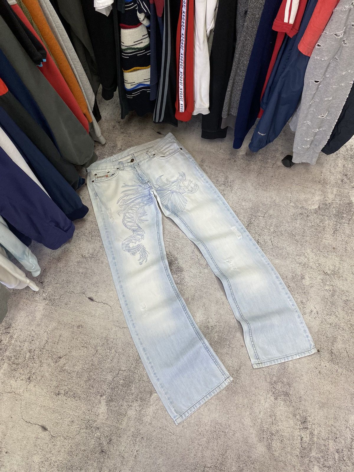 Diesel × Japanese Brand VINTAGE DIESEL DRAGON DISTRESSED JEANS JAPANESE STYLE Size US 30 / EU 46 - 6 Thumbnail