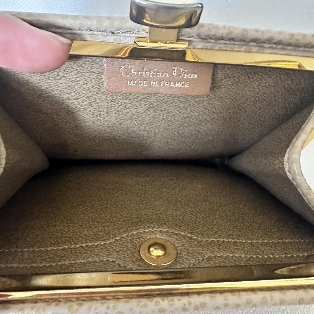 Dior Vintage Christian Dior Tan Leather Wallet Coin Purse Size ONE SIZE - 4 Thumbnail