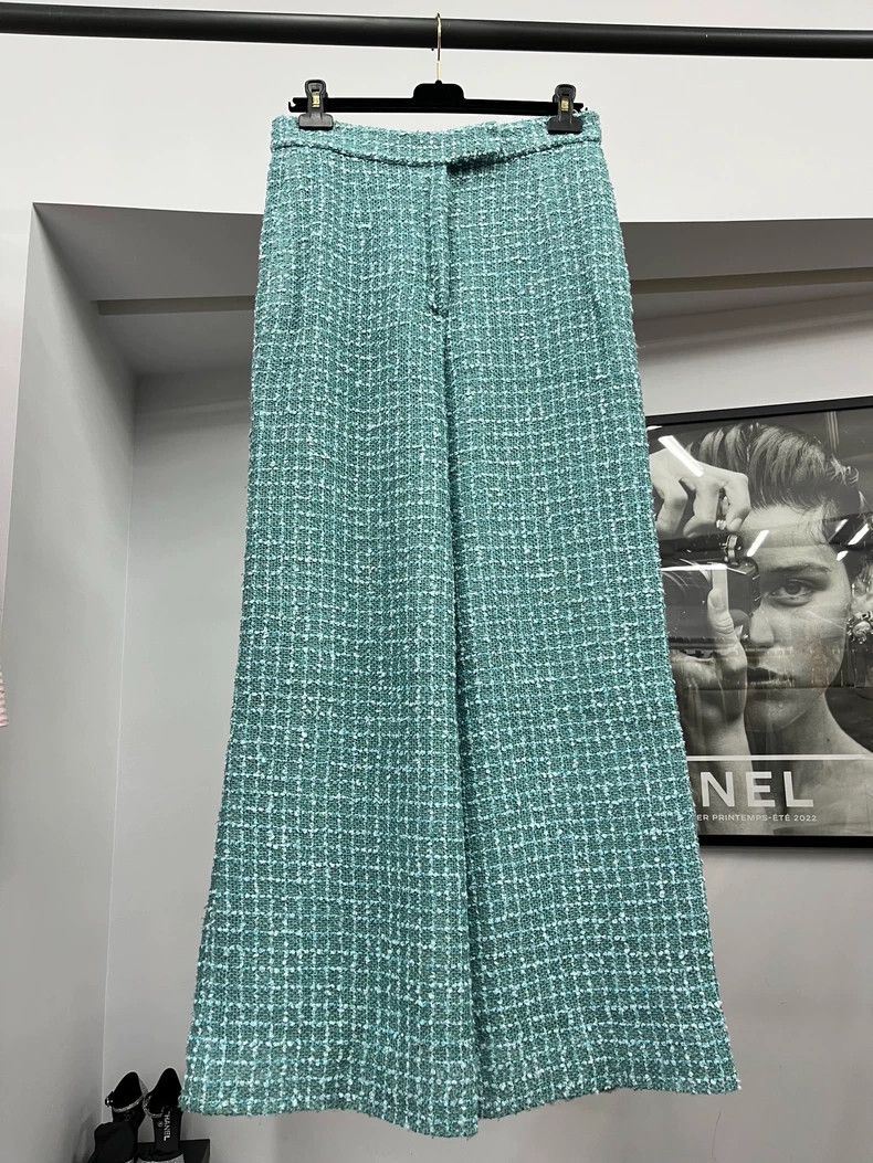 Chanel Chanel 23P Lake Blue Tweed Glazed Buckle Wide-leg Pants Size 25" / US 0 / IT 36 - 1 Thumbnail