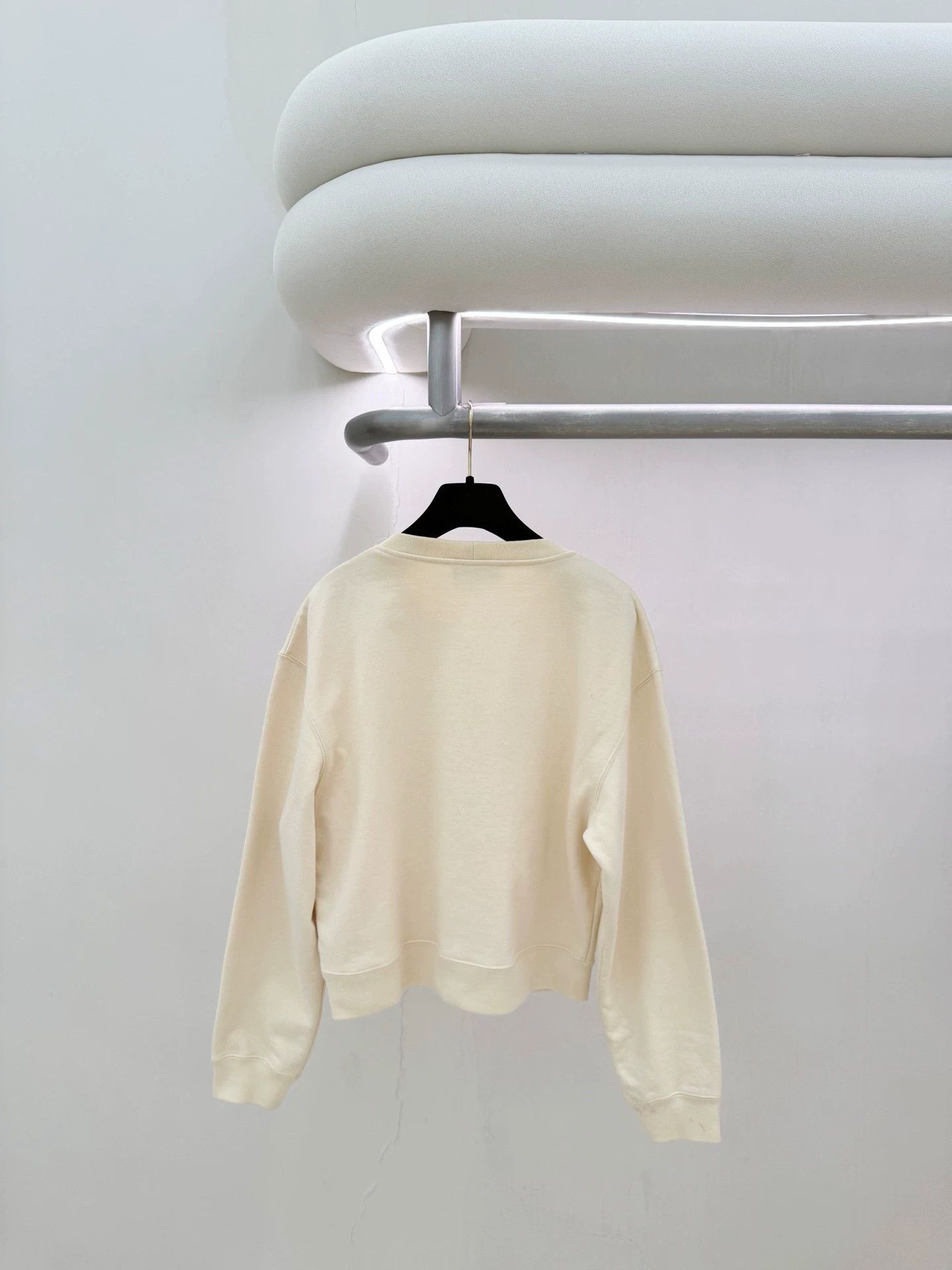 Chanel Chanel beige beaded sweatshirt S size collar & sleeve stains Size S / US 4 / IT 40 - 2 Thumbnail