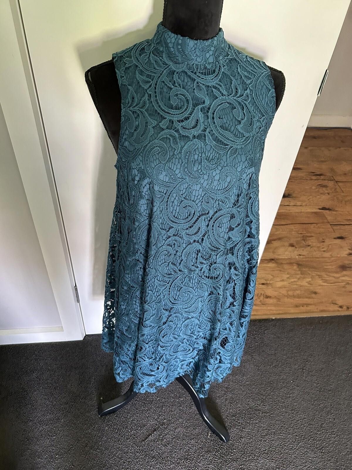Other Altar'd State Green Lace Shift Dress - Size Medium (001) Size M / US 6-8 / IT 42-44 - 4 Thumbnail