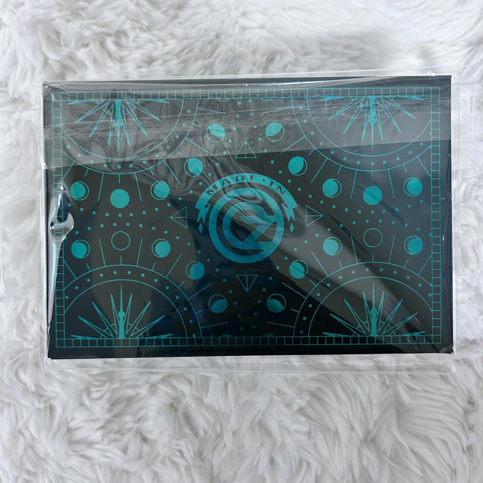 Designer Starbucks WICKED Tumbler Glitter & Gold Metal Gift Card Set Size ONE SIZE - 8 Thumbnail