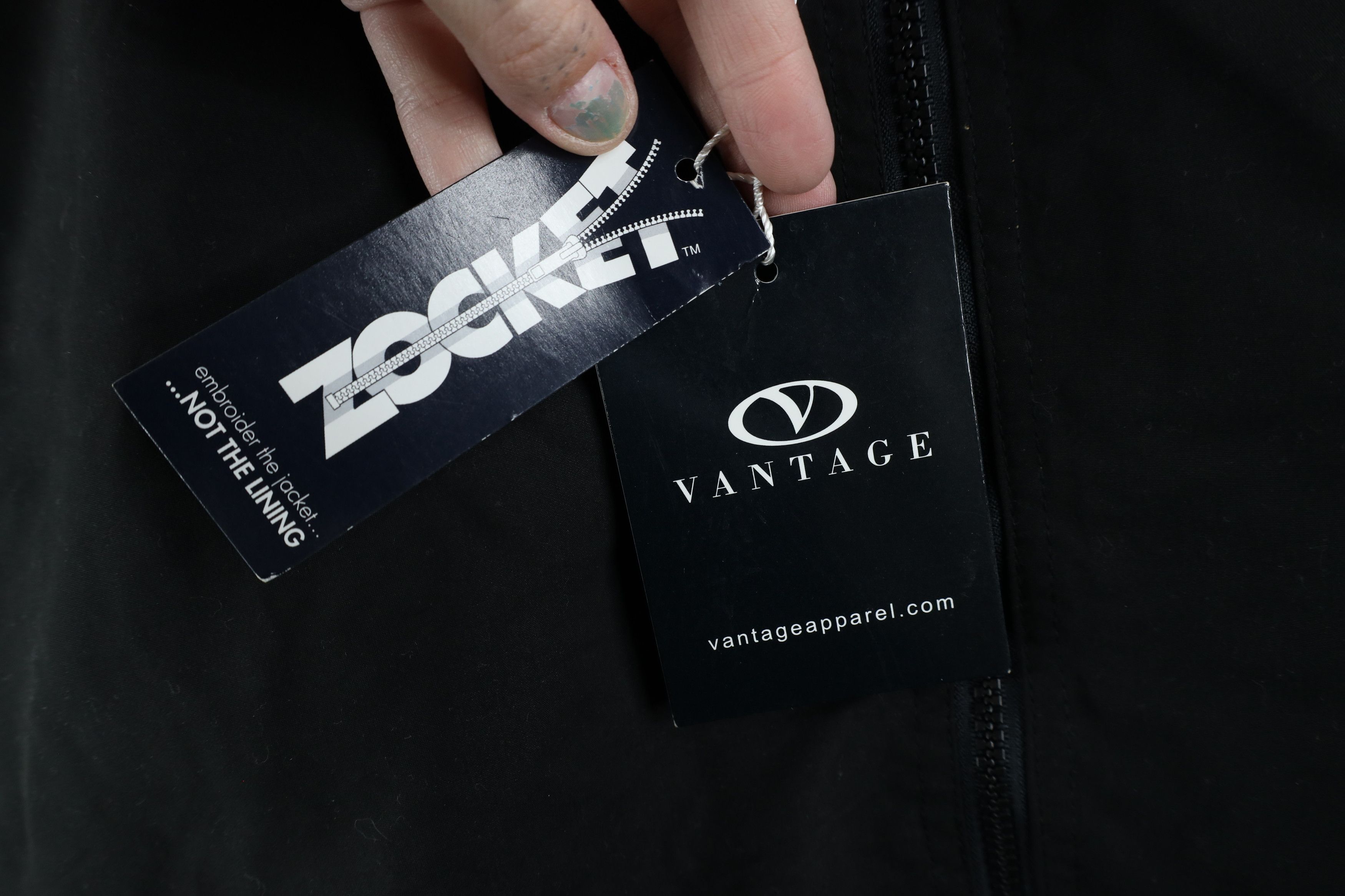 Vintage Deadstock Vintage 90s Streetwear Energy Hooded Jacket Size US L / EU 52-54 / 3 - 5 Thumbnail