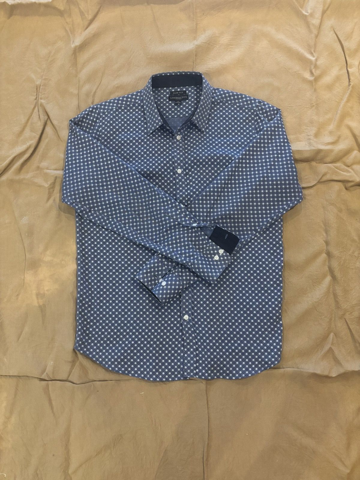 London Fog Casual shirt.ms-15 Size US L / EU 52-54 / 3 - 1 Thumbnail