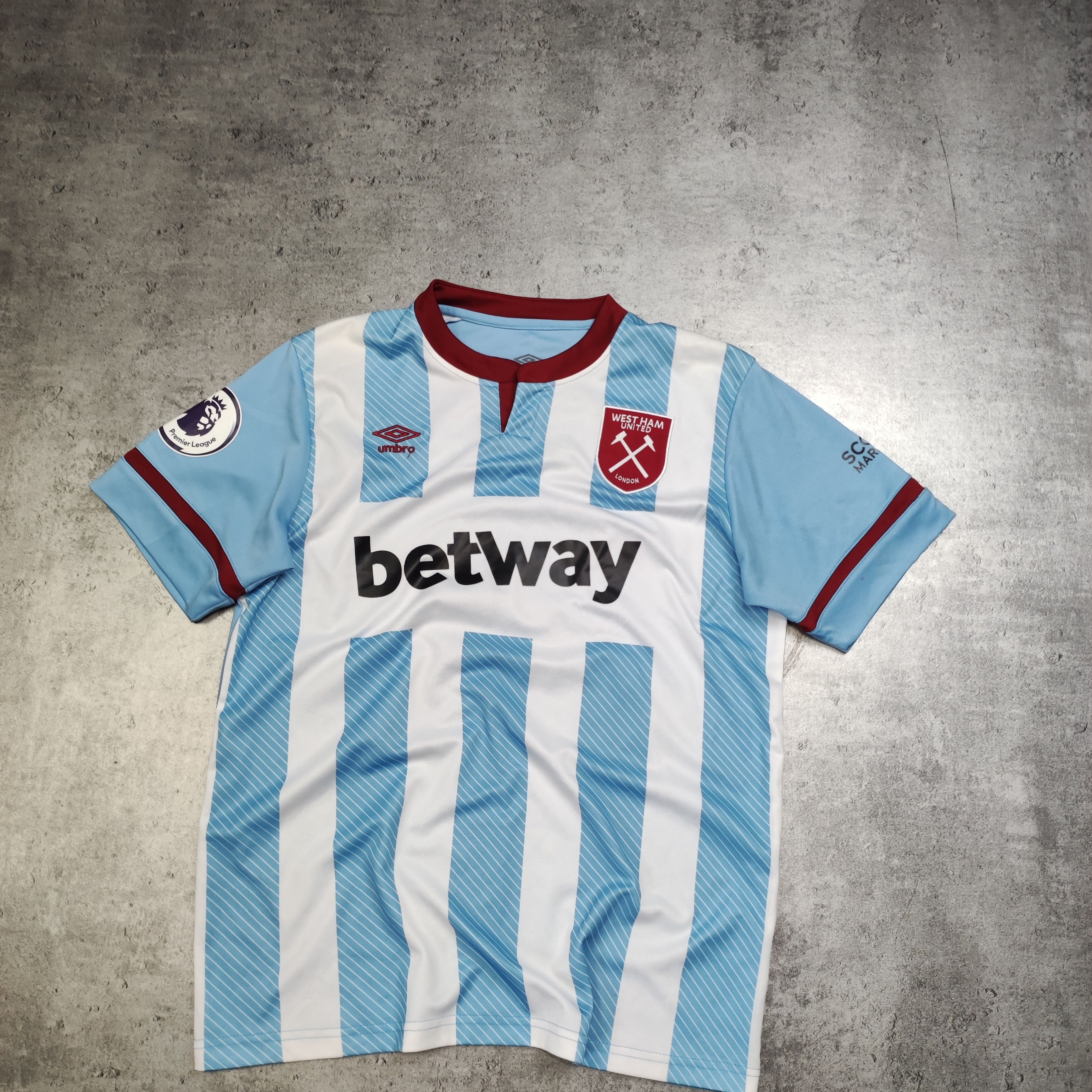 Vintage RARE #20 Bowen Umbro x West Ham United Football Jersey Size US L / EU 52-54 / 3 - 3 Thumbnail