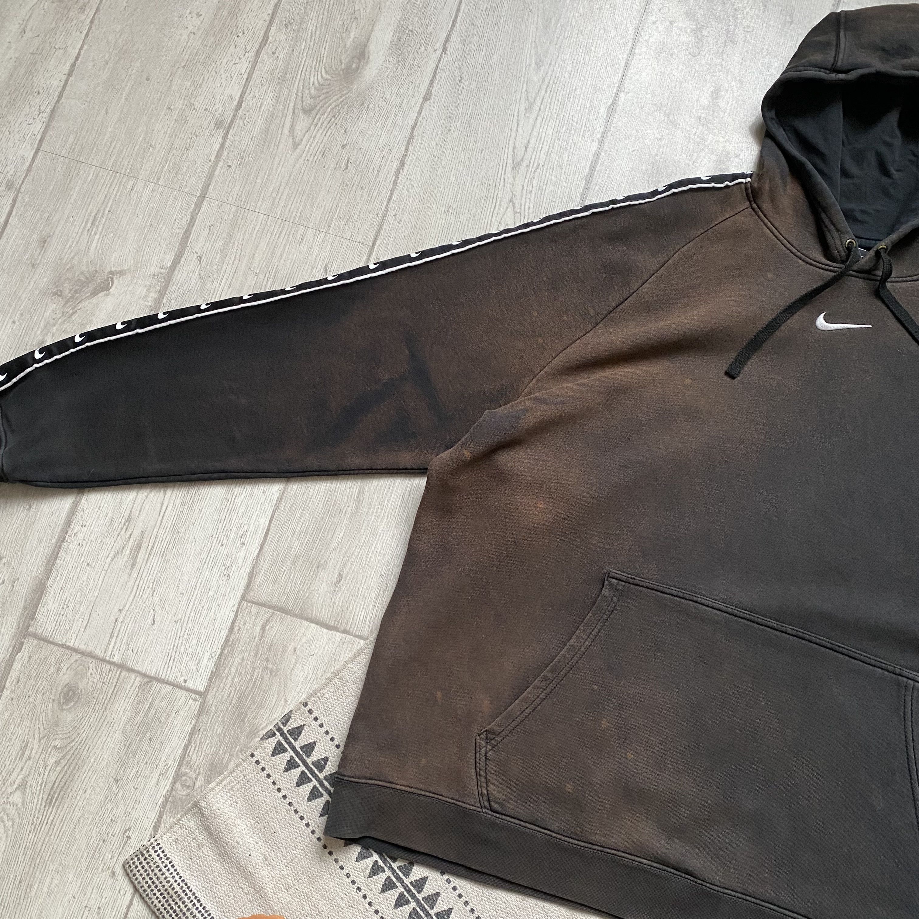 Nike Vintage Faded Nike Hoodie Y2K Spell out Center logo lampas Size US XXL / EU 58 / 5 - 7 Thumbnail