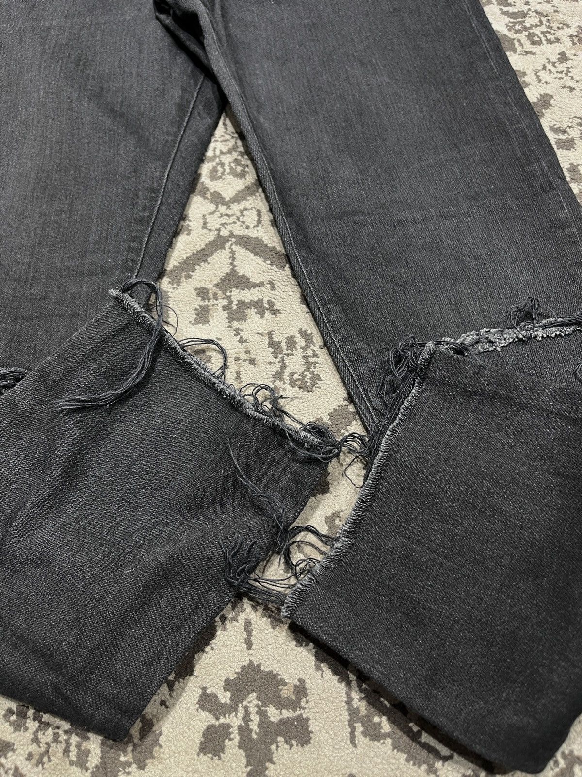 Saint Laurent Paris Saint Lauren D02 Original Low Waist Ripped Skinny Jeans Size US 29 - 3 Thumbnail