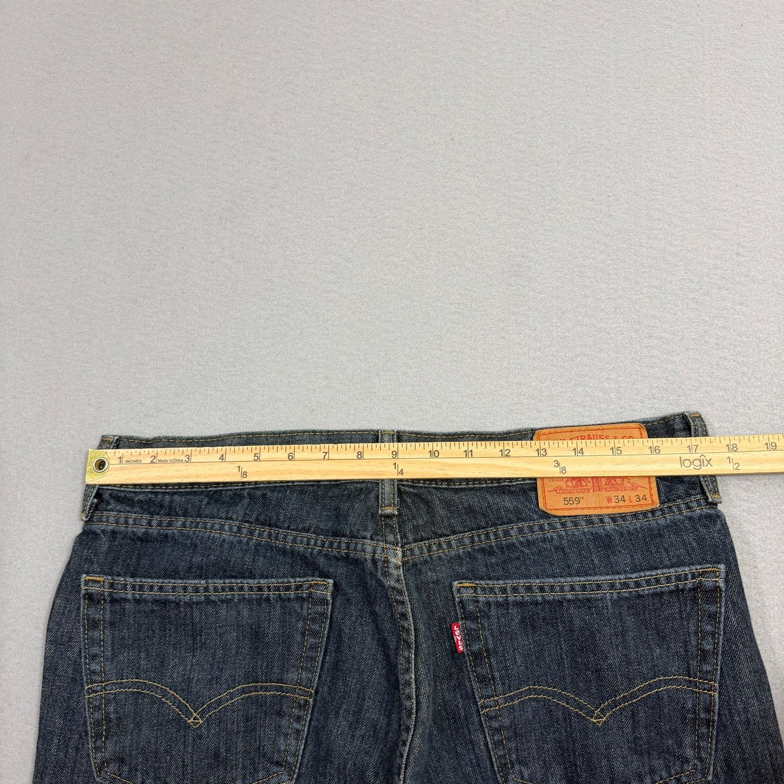 Levi's Vintage Levis 559 Jeans Men's 34x34 Relaxed Straight Loose Size US 34 / EU 50 - 8 Thumbnail