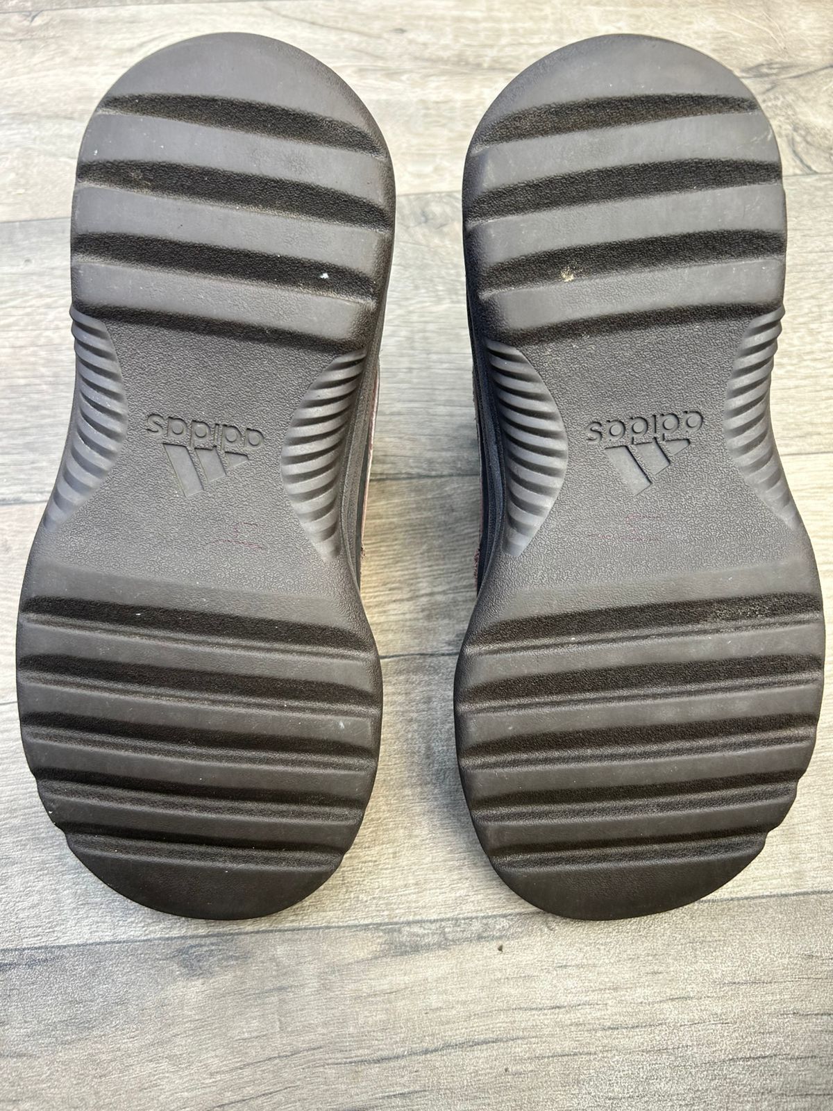 Adidas Adidas Yeezy Desert Boots Sz 8 UK Size US 9 / EU 42 - 9 Thumbnail