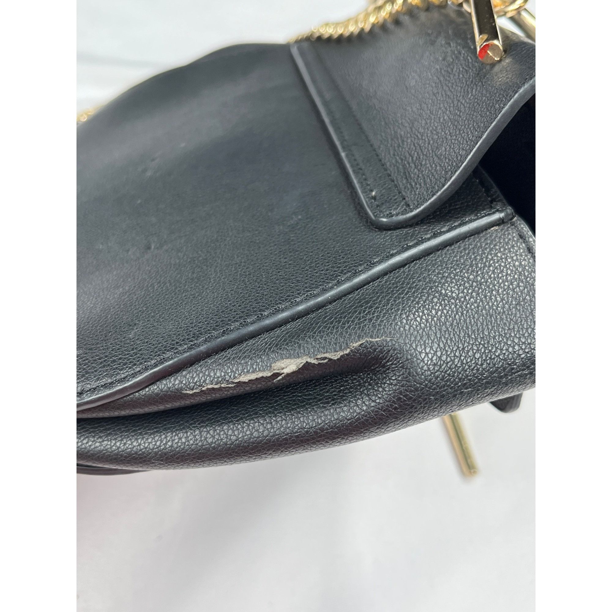 Designer Chic Black Leather Shoulder Bag SKU 7893 With Gold Chain Str Size ONE SIZE - 10 Thumbnail