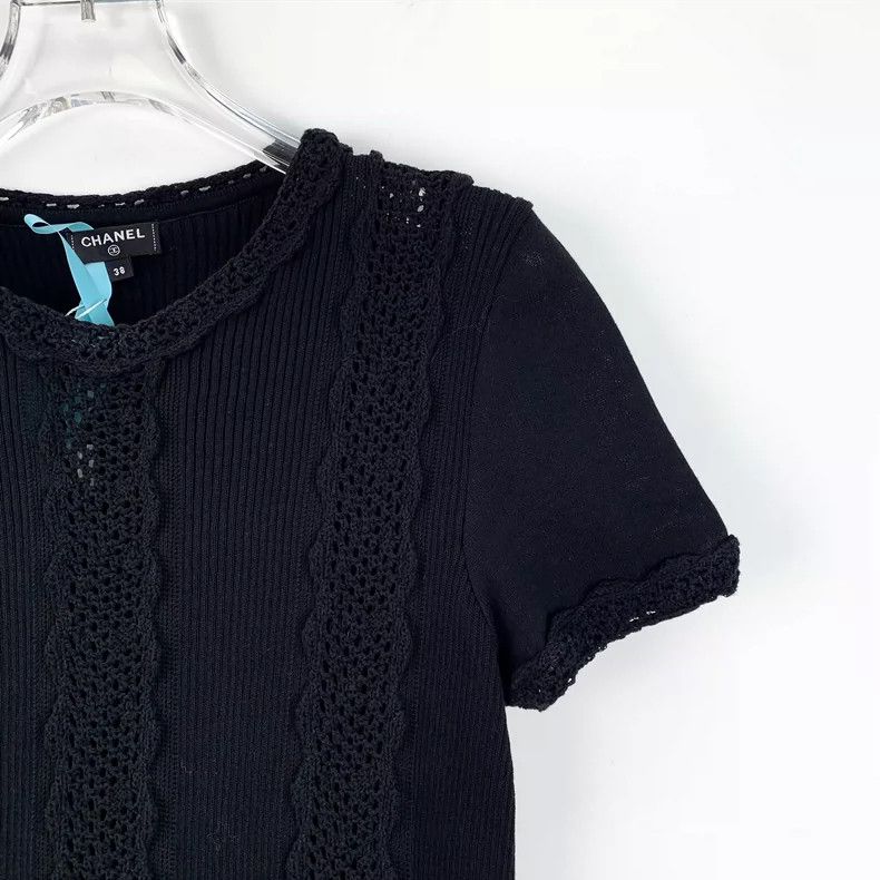 Chanel Chanel Black logo embroidered cotton round-neck short-sleev Size XS / US 0-2 / IT 36-38 - 3 Thumbnail