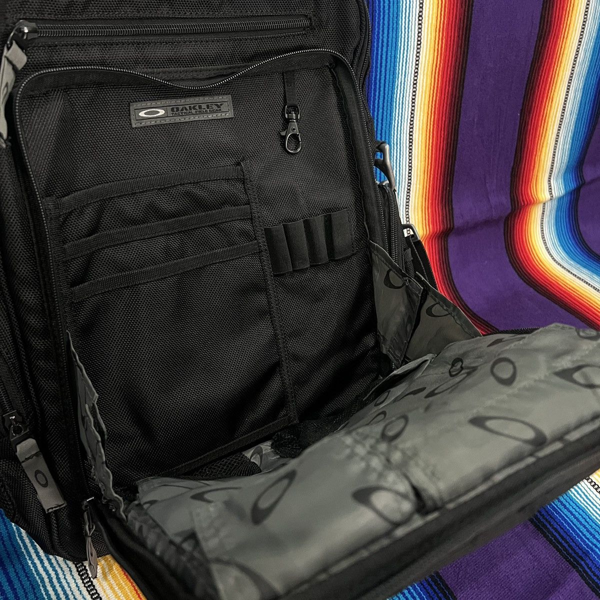 Oakley × Vintage Oakley Vertical 3.0 Computer Bag Size ONE SIZE - 5 Thumbnail
