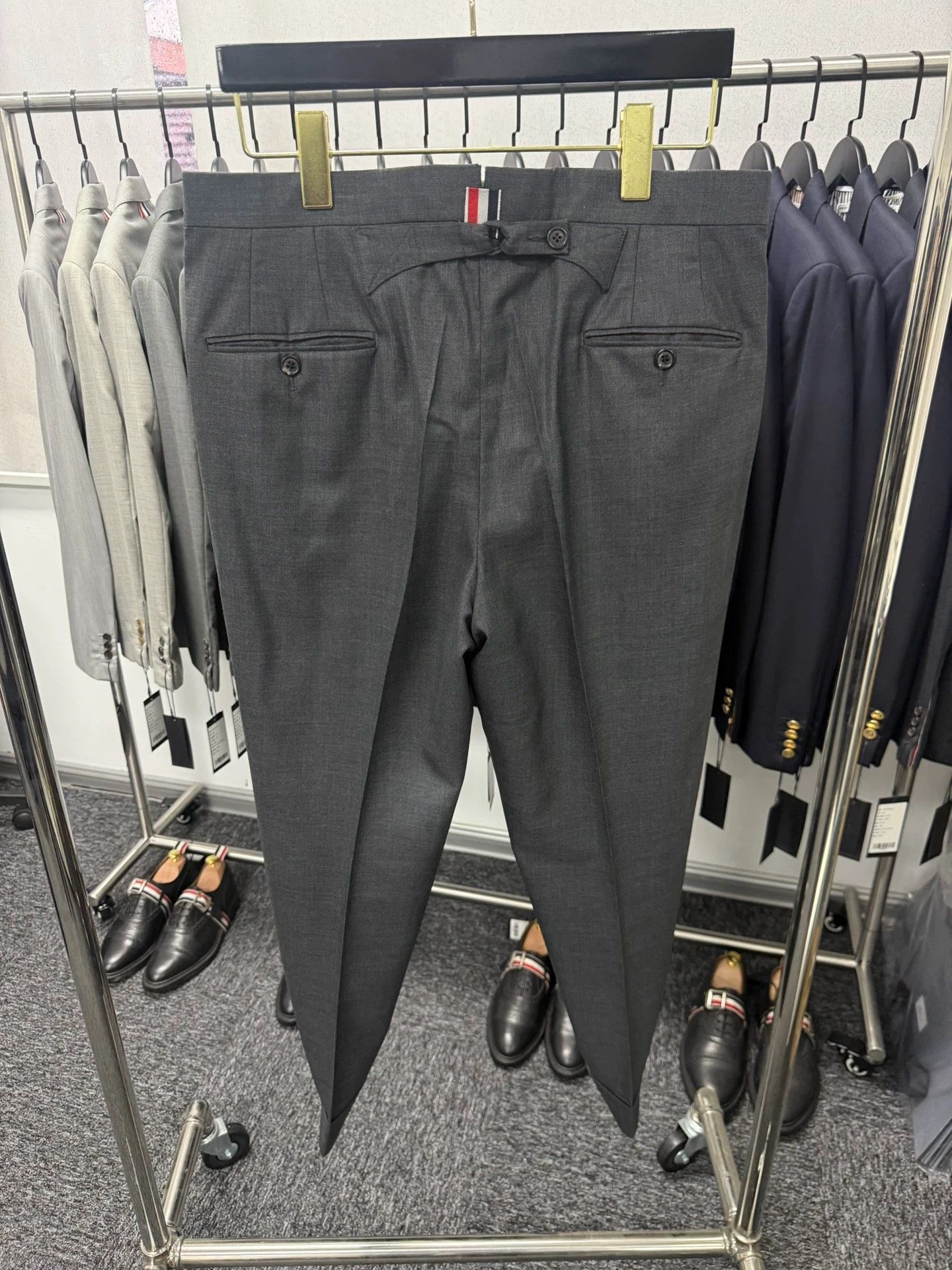 Thom Browne Thom Browne Classic High-Waist Charcoal Wool Pants Size 2 Size US 32 / EU 48 - 2 Thumbnail