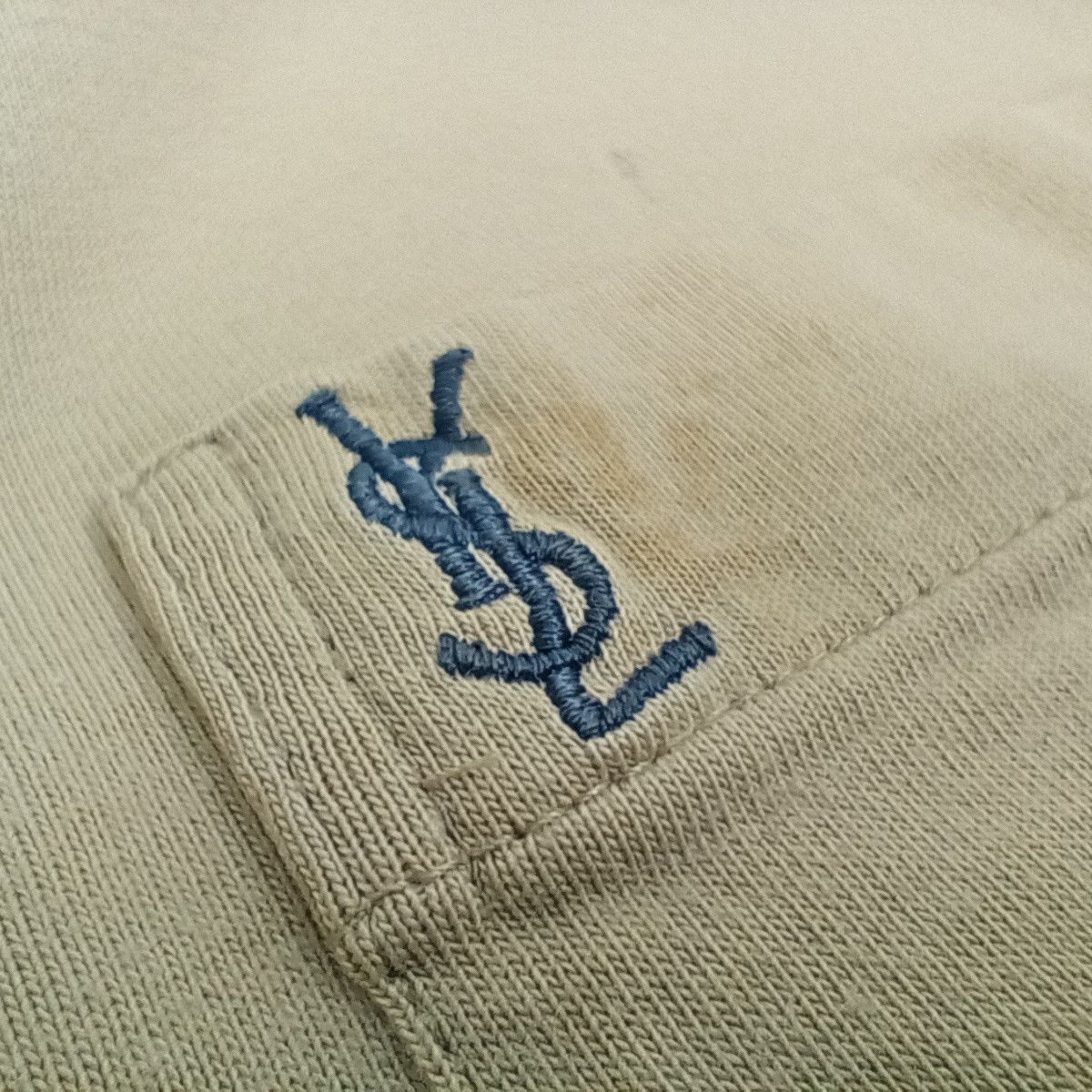 Vintage × Yves Saint Laurent Yves Saint Laurent Small Logo Pocket Design Tshirt Size US M / EU 48-50 / 2 - 6 Thumbnail