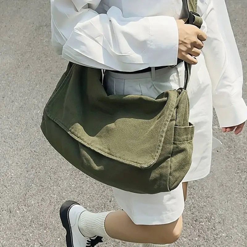 Japanese Brand Multi pocket Vintage messenger bag Size ONE SIZE - 2 Thumbnail