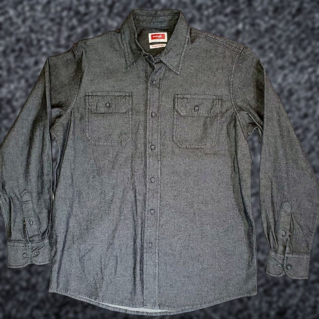 Wrangler Wrangler Mens Button-Up Denim Shirt Long Sleeve Dark Charcoal Stretch Flex for Comfort Sz Medium Regular Fit Casual Casual Mens Size US M / EU 48-50 / 2 - 1 Thumbnail