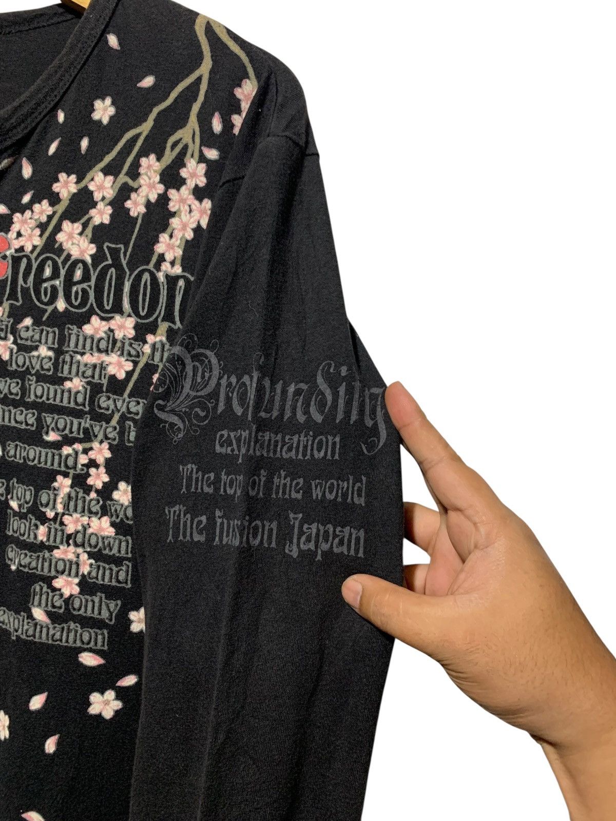 Beauty Beast Vintage Bullet Noise tattoo girl geisha sukajan button LS Size US M / EU 48-50 / 2 - 7 Thumbnail