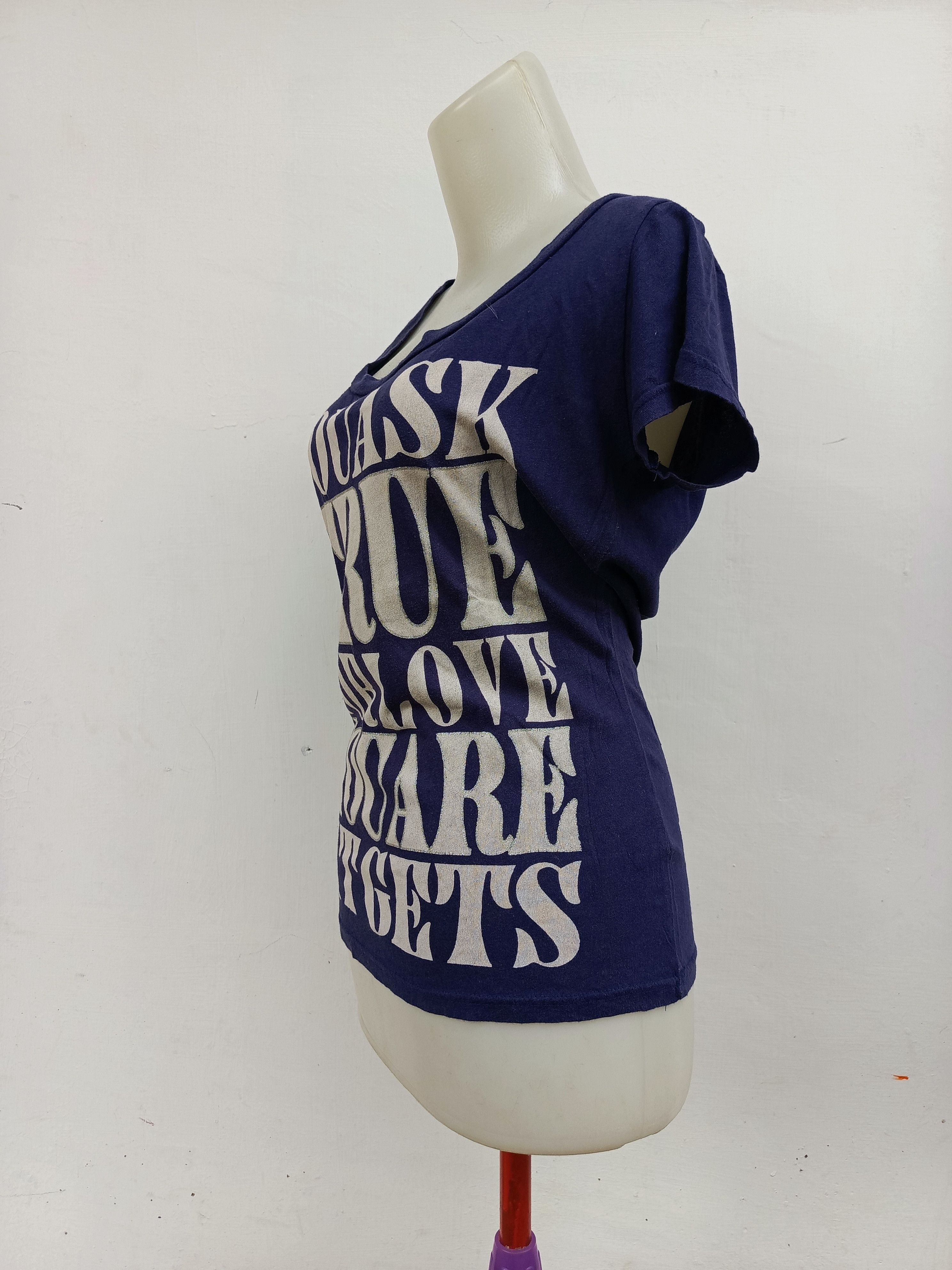 Japanese Brand Witty & Pretty Graphic Tee Bold Text Statement Piece Size M / US 6-8 / IT 42-44 - 5 Thumbnail
