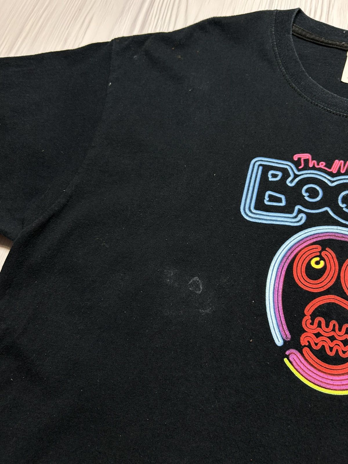 Vintage Vintage The Mighty Boosh Face T-Shirt Size US XL / EU 56 / 4 - 6 Thumbnail