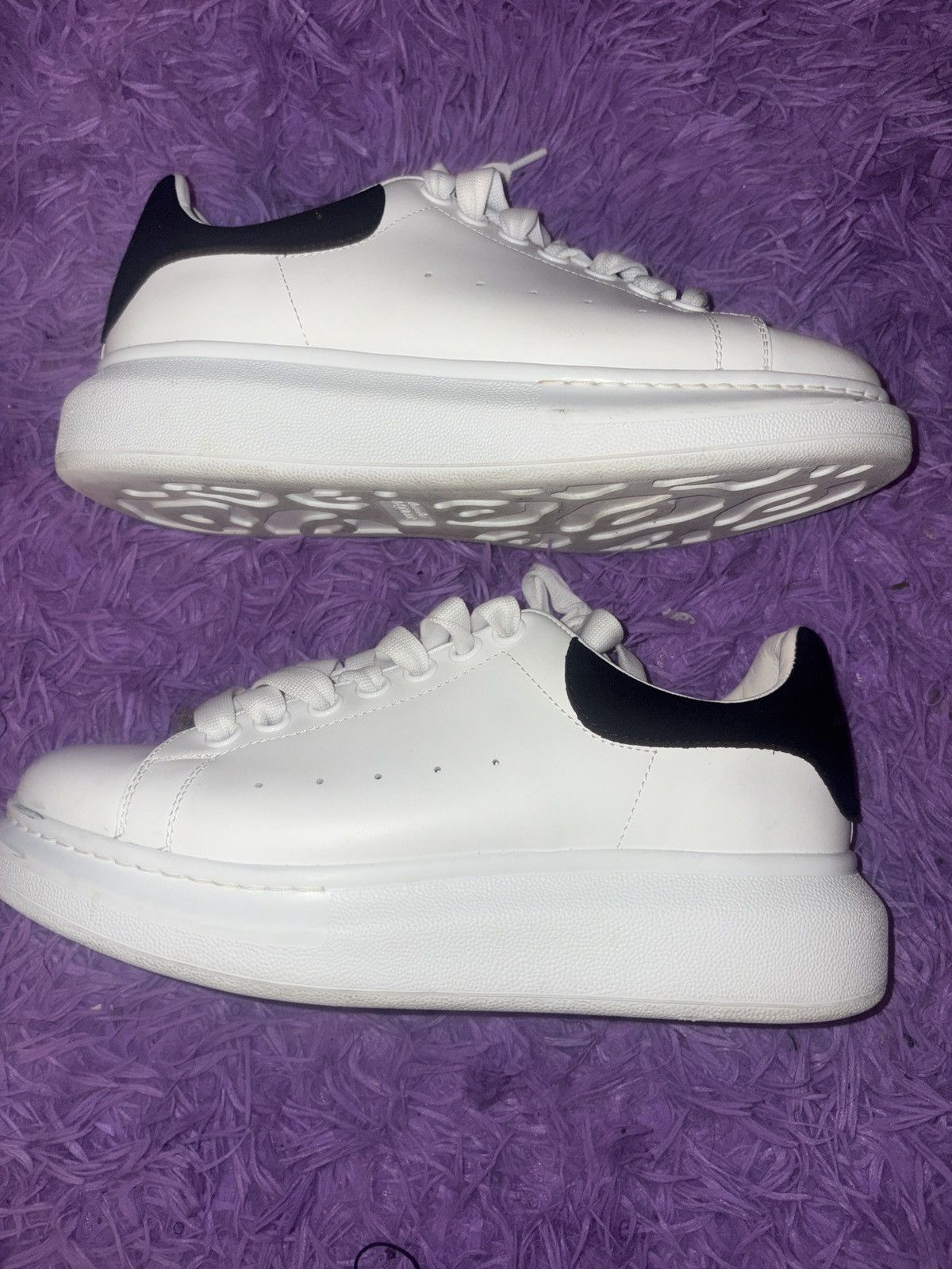Alexander McQueen alexander mcqueens Size US 9 / IT 39 - 2 Thumbnail