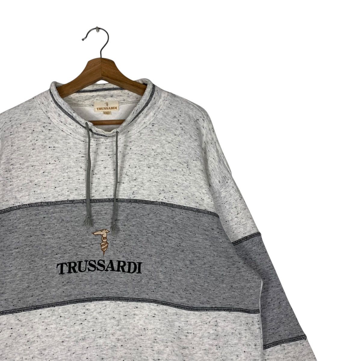 Trussardi TRUSSARDI Embroidery Big Logo Pullover Jumper #1493-C67 Size US L / EU 52-54 / 3 - 5 Thumbnail