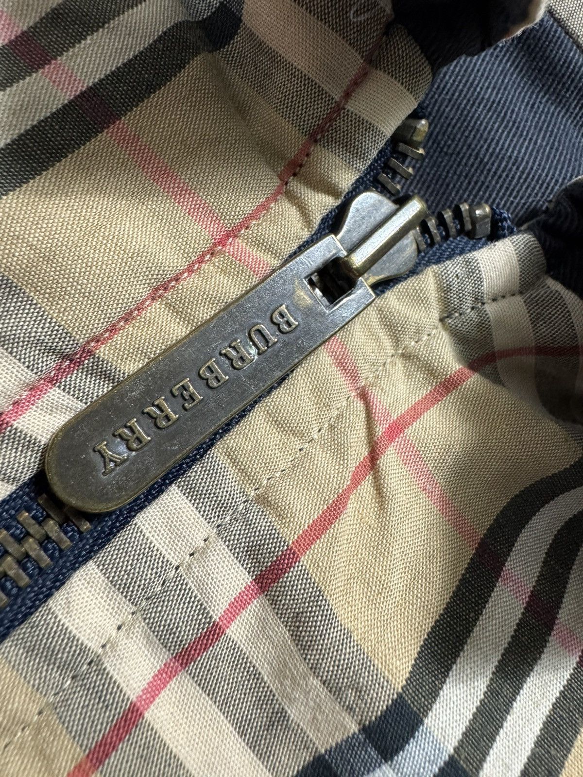 Burberry Burberry Vintage 90’s Bomber Light Jacket Checked Size M Size US M / EU 48-50 / 2 - 16 Thumbnail